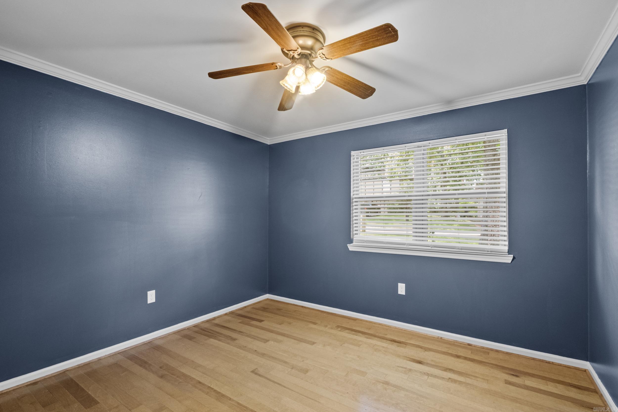 COUNTRY CLUB PARK - Residential