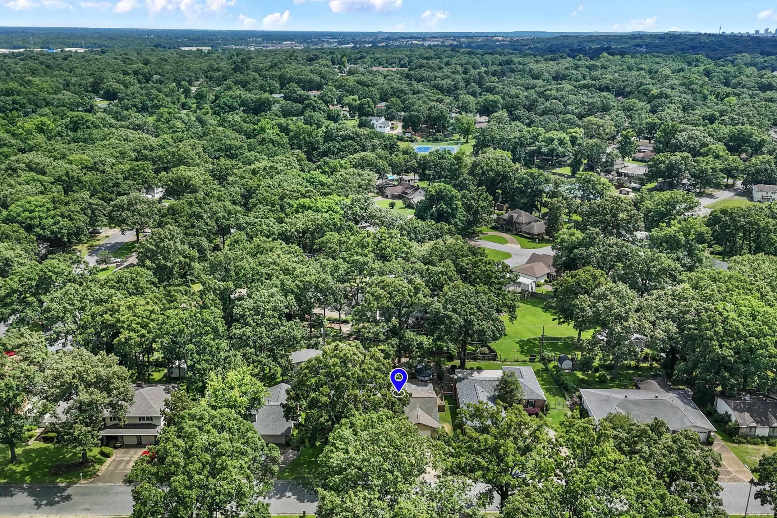 COUNTRY CLUB PARK - Residential
