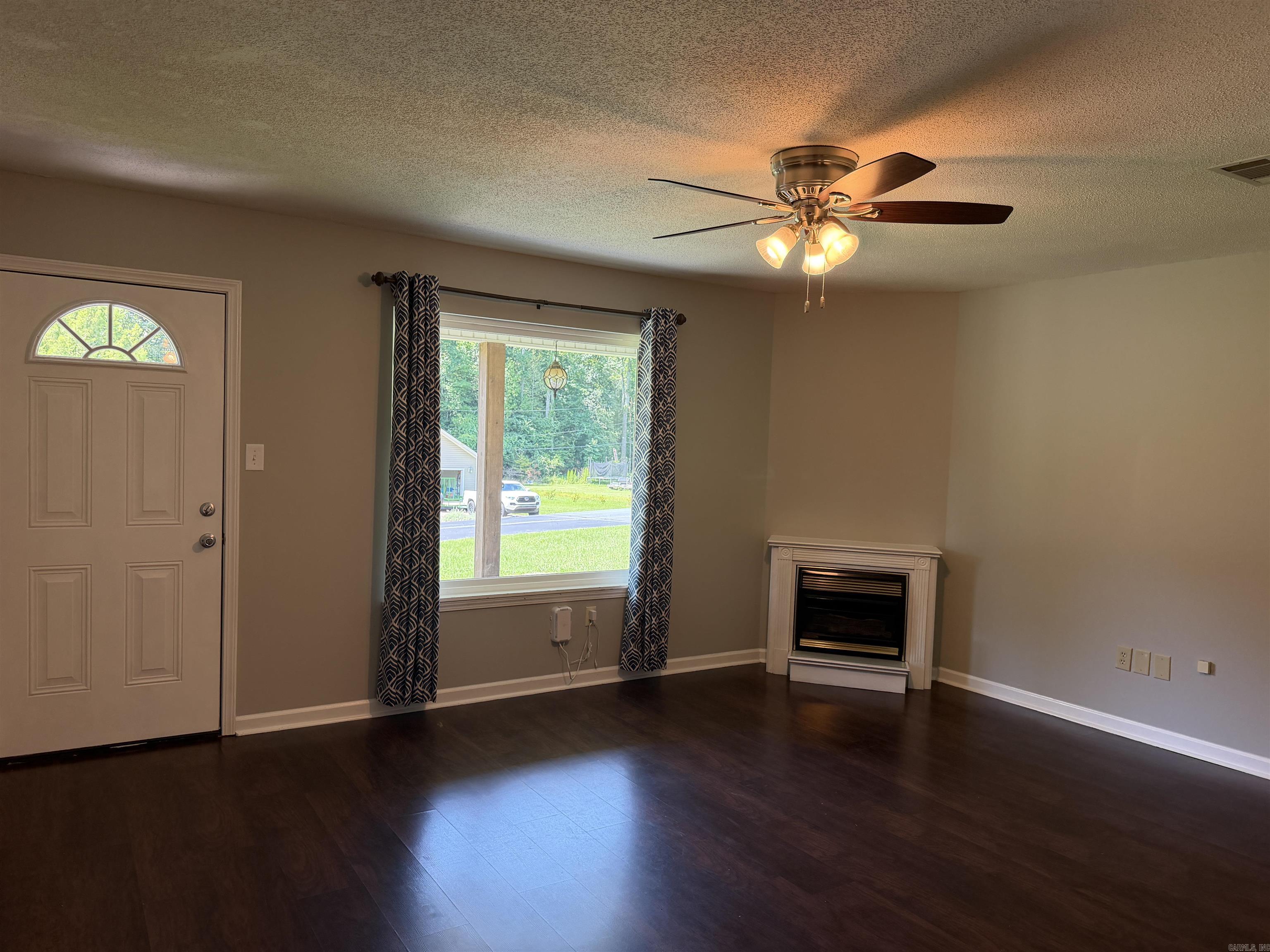 Gray Oaks - Residential