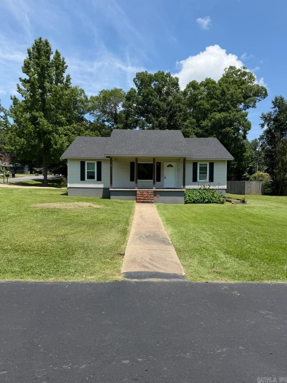 Gray Oaks - Residential
