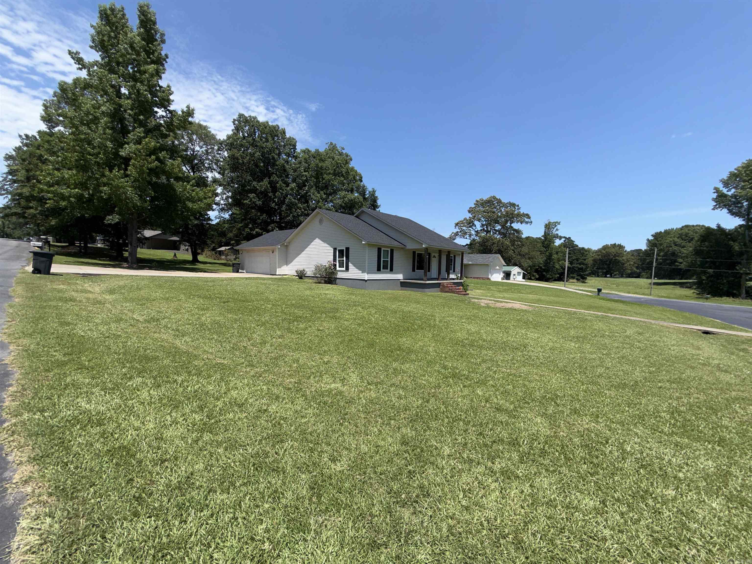 Gray Oaks - Residential