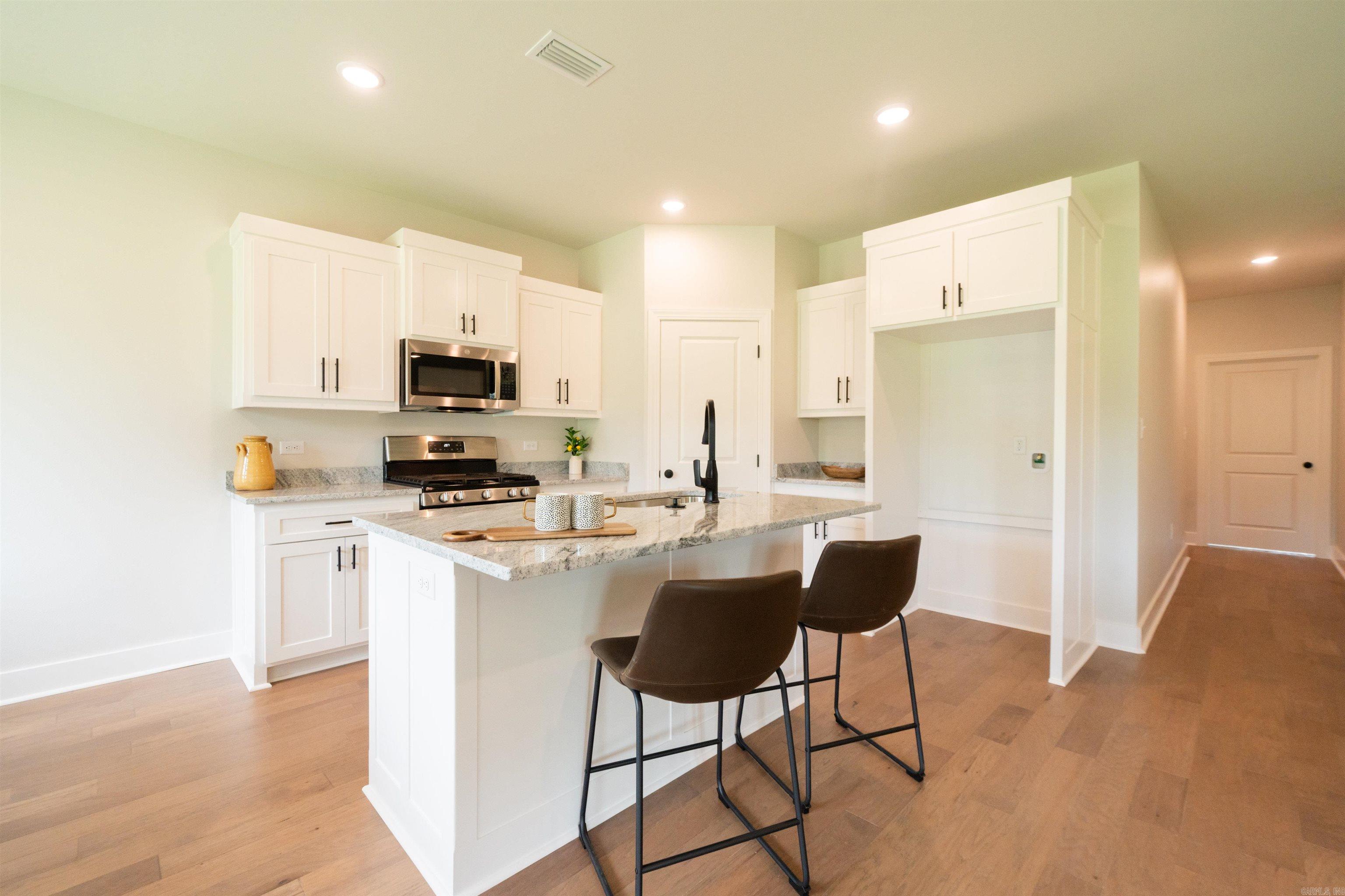 WALNUT VALLEY - Residential
