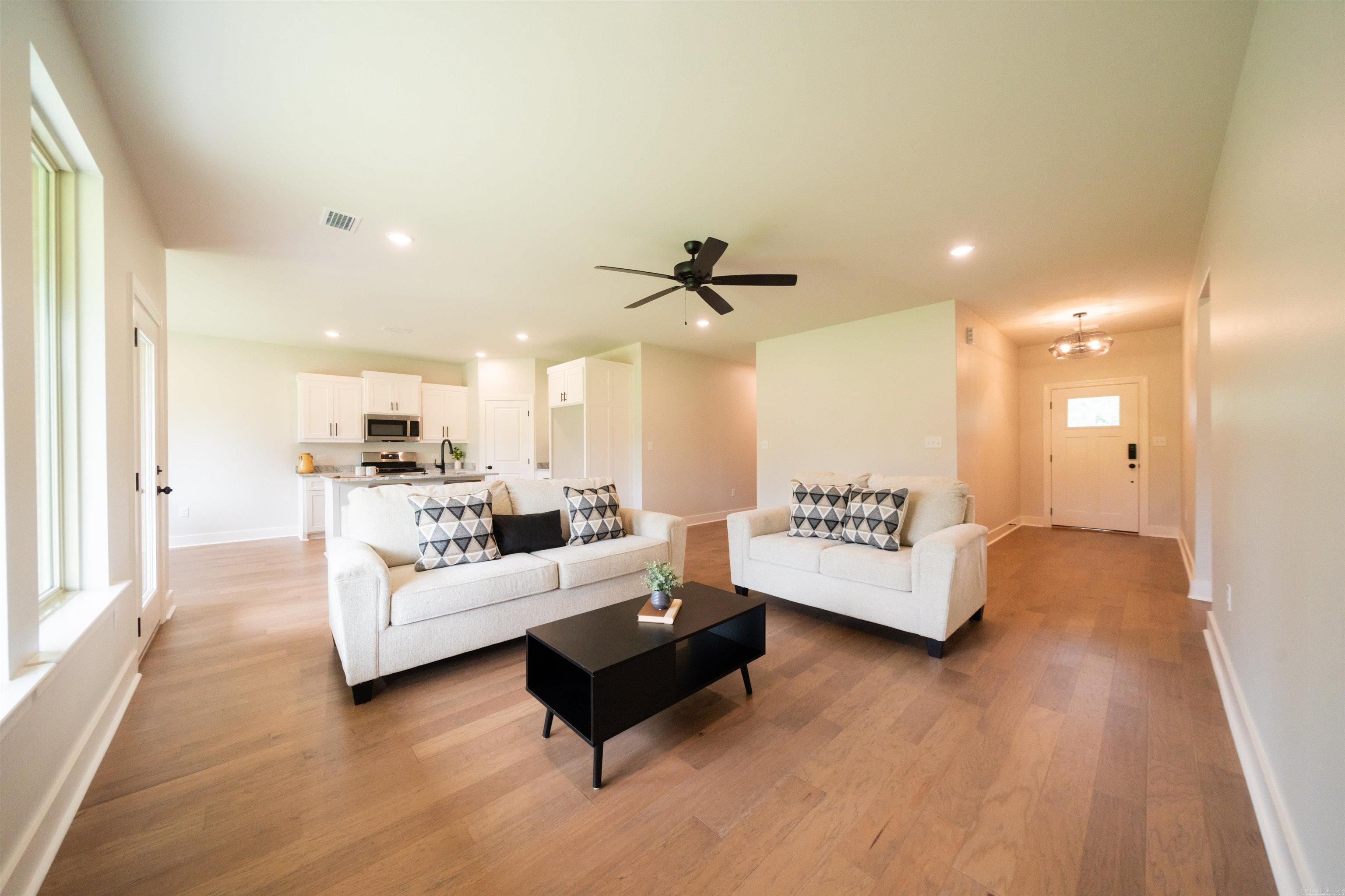 WALNUT VALLEY - Residential