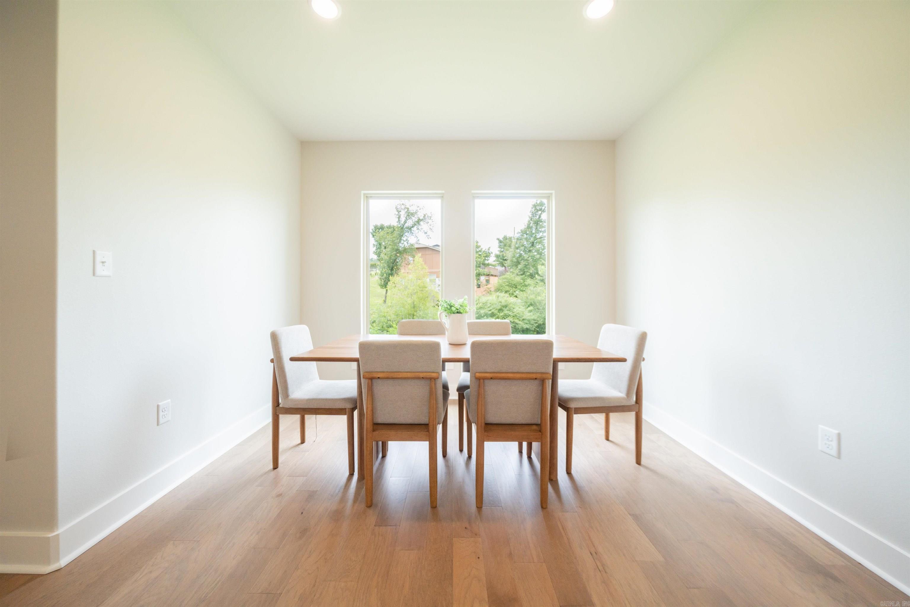 WALNUT VALLEY - Residential