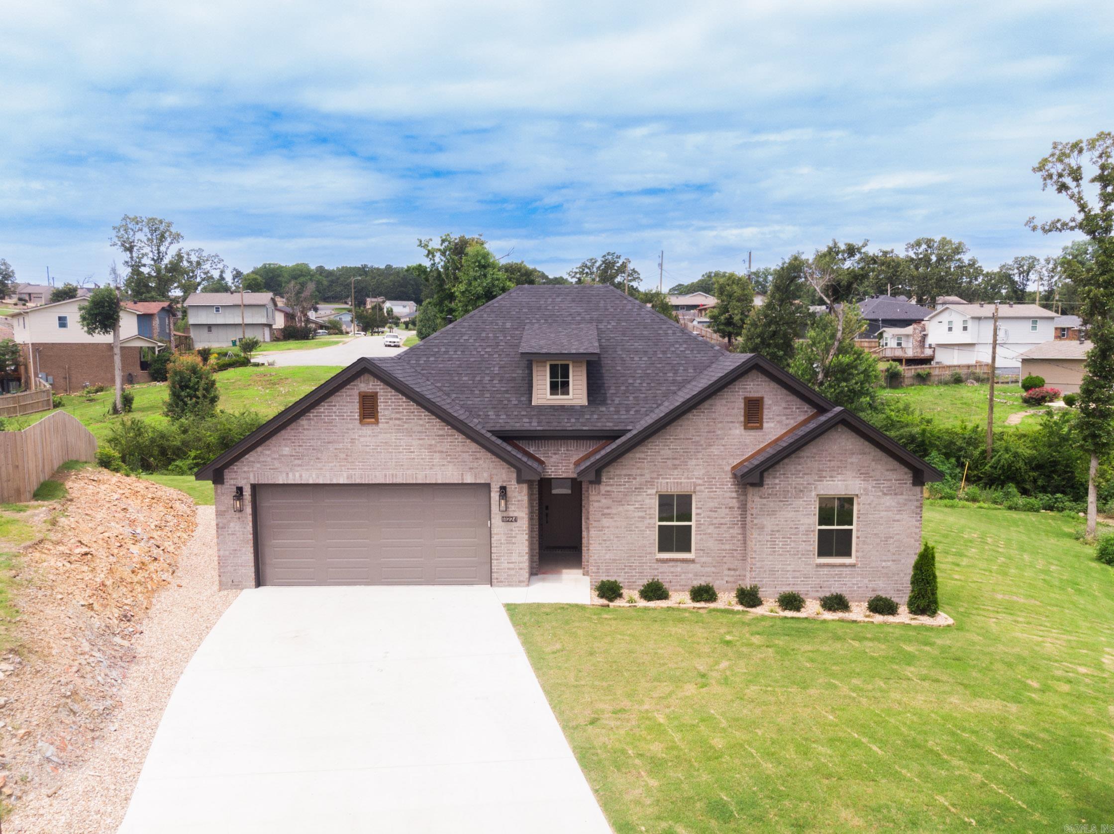 WALNUT VALLEY - Residential