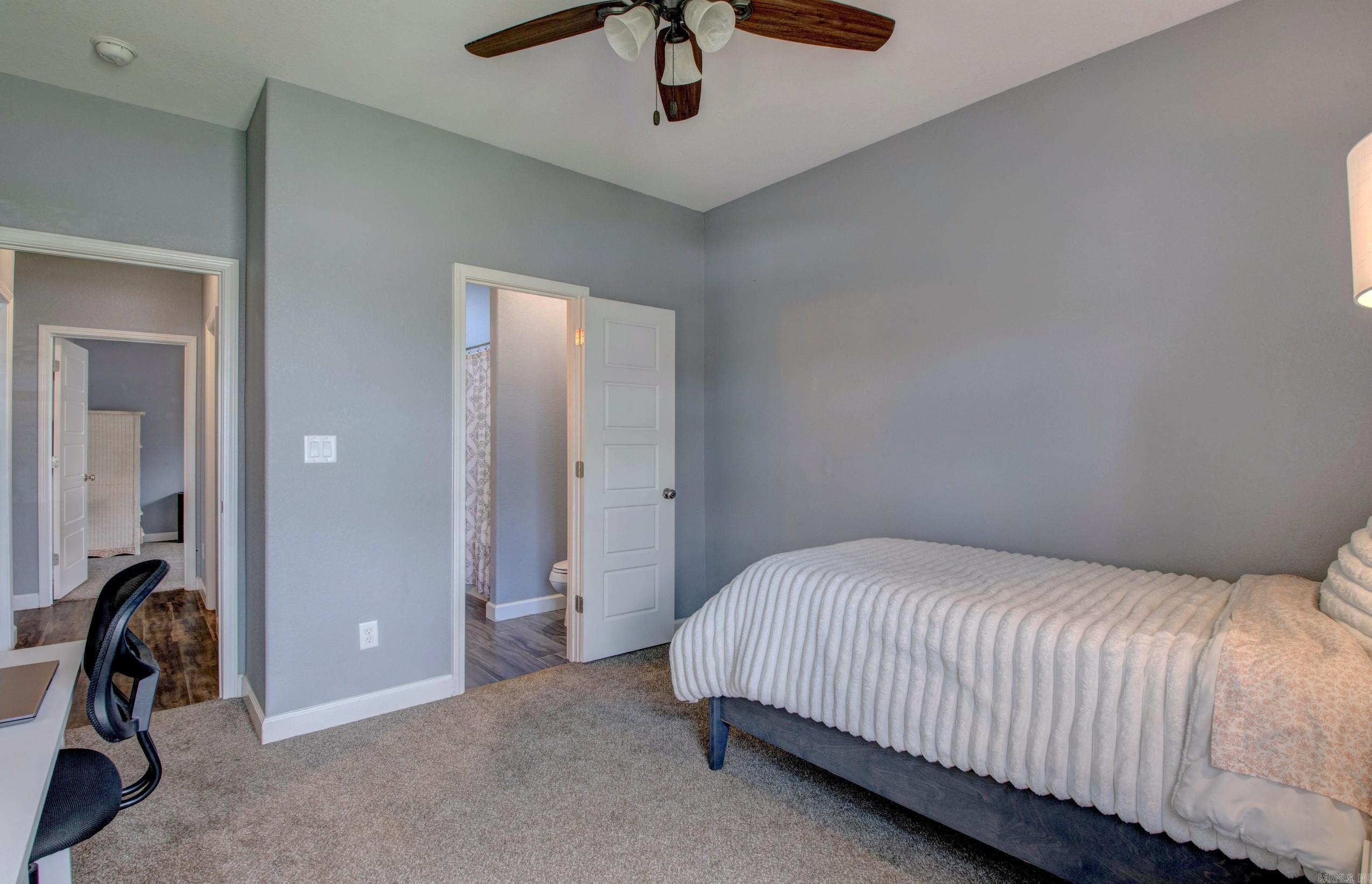 RICHLAND HILLS - Residential