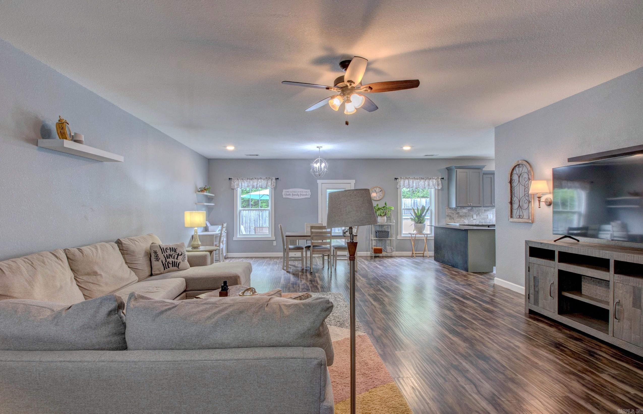 RICHLAND HILLS - Residential