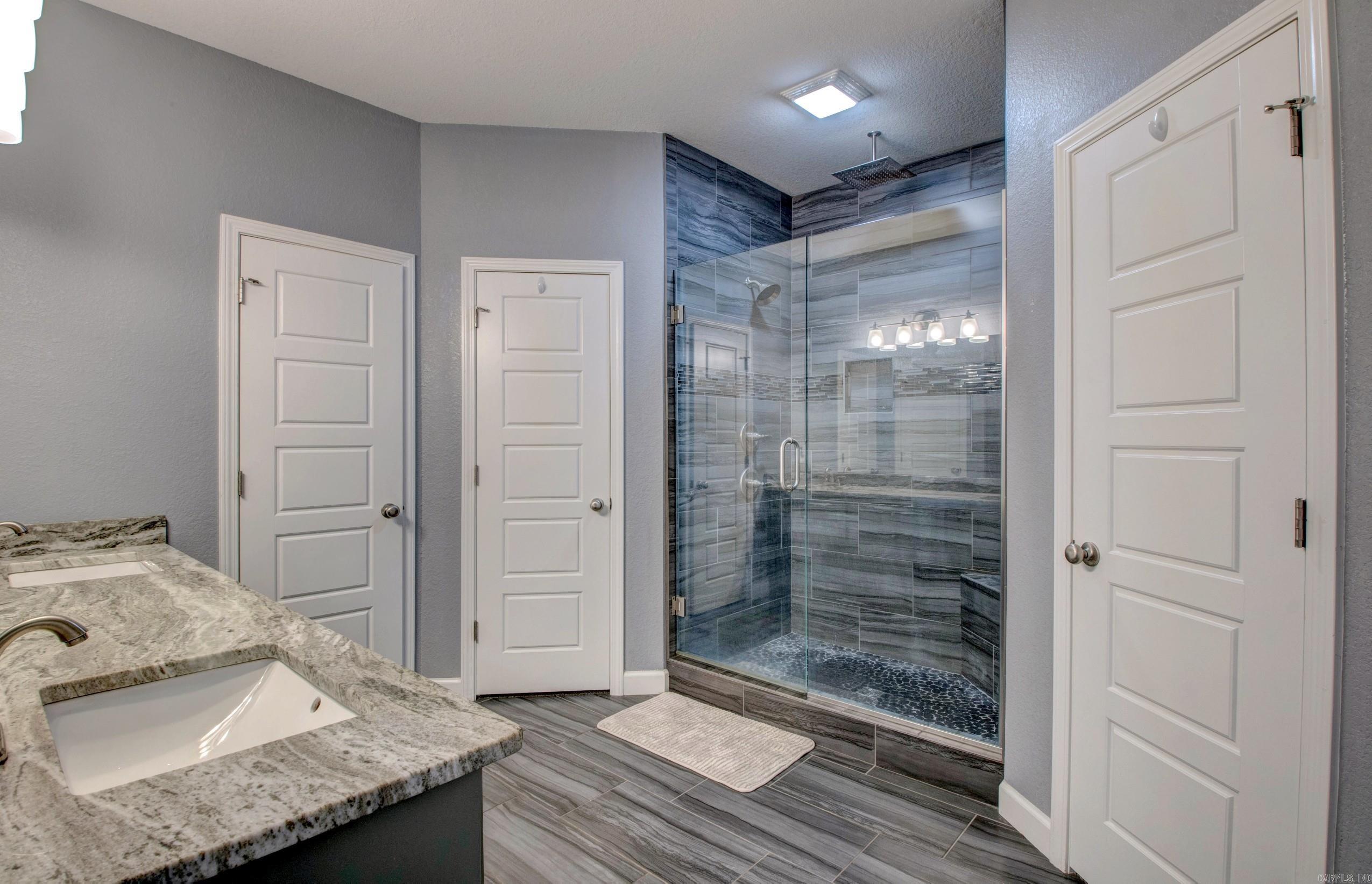 RICHLAND HILLS - Residential
