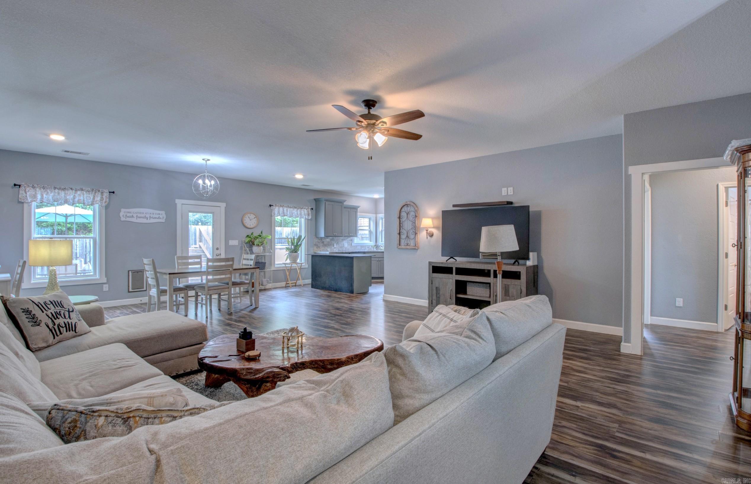 RICHLAND HILLS - Residential