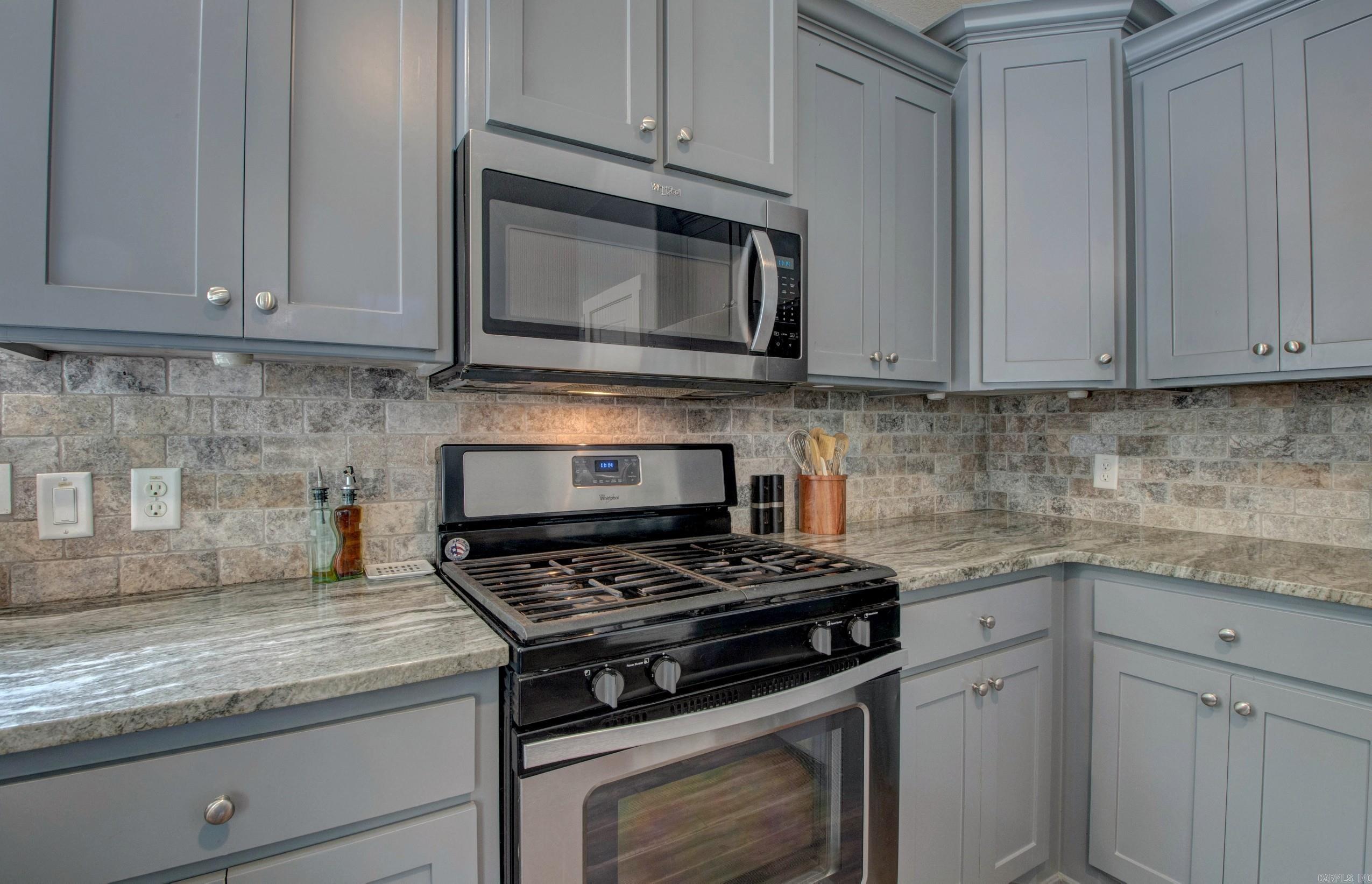RICHLAND HILLS - Residential