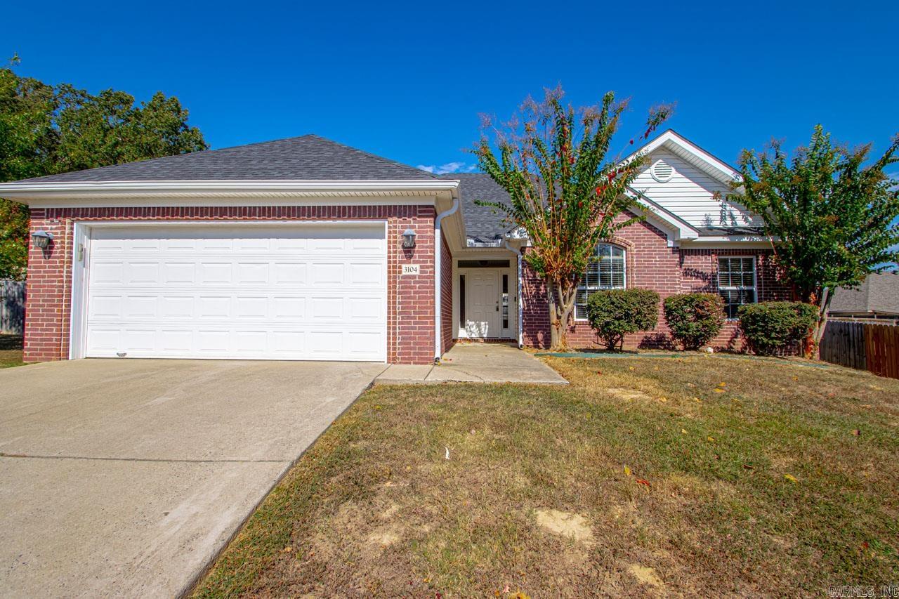 Convenient location in Benton/Bryant! Just a few minutes from the shopping centers and I-30 for a quick commute to anywhere. This 3 bedroom, 2 bath house is an ideal choice for those seeking a comfortable and move-in ready home. With its desirable location, fully fenced backyard, new flooring throughout and fresh paint, it  offers a perfect blend of functionality and style. Features spacious great room with gas fireplace, sunroom and on nice size cul-de-sac lot. Kitchen and dining combo. Split bedroom layout, Master bath has jetted tub, separate shower and his/her closet. Don't miss the opportunity to make this house your new home!