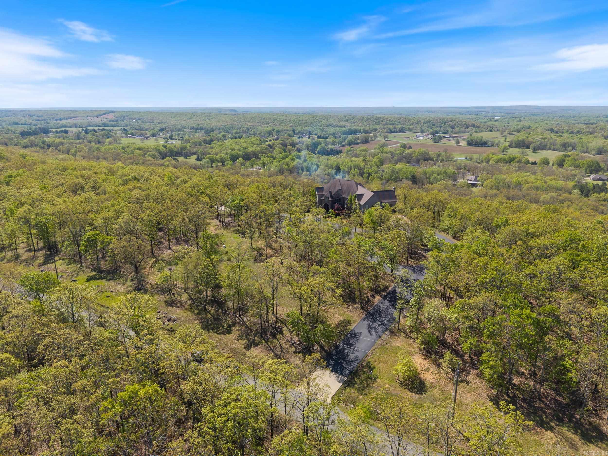 MAJESTIC VALLEY - Residential