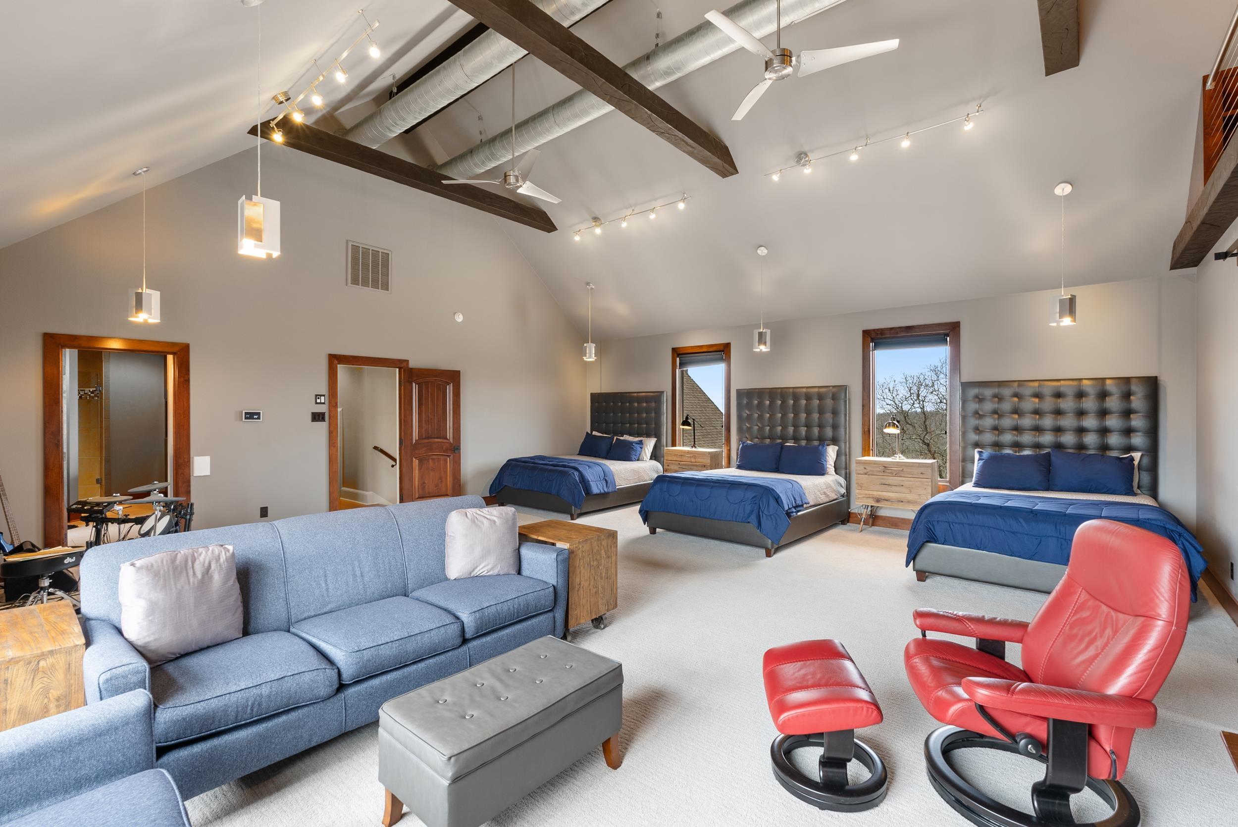 MAJESTIC VALLEY - Residential