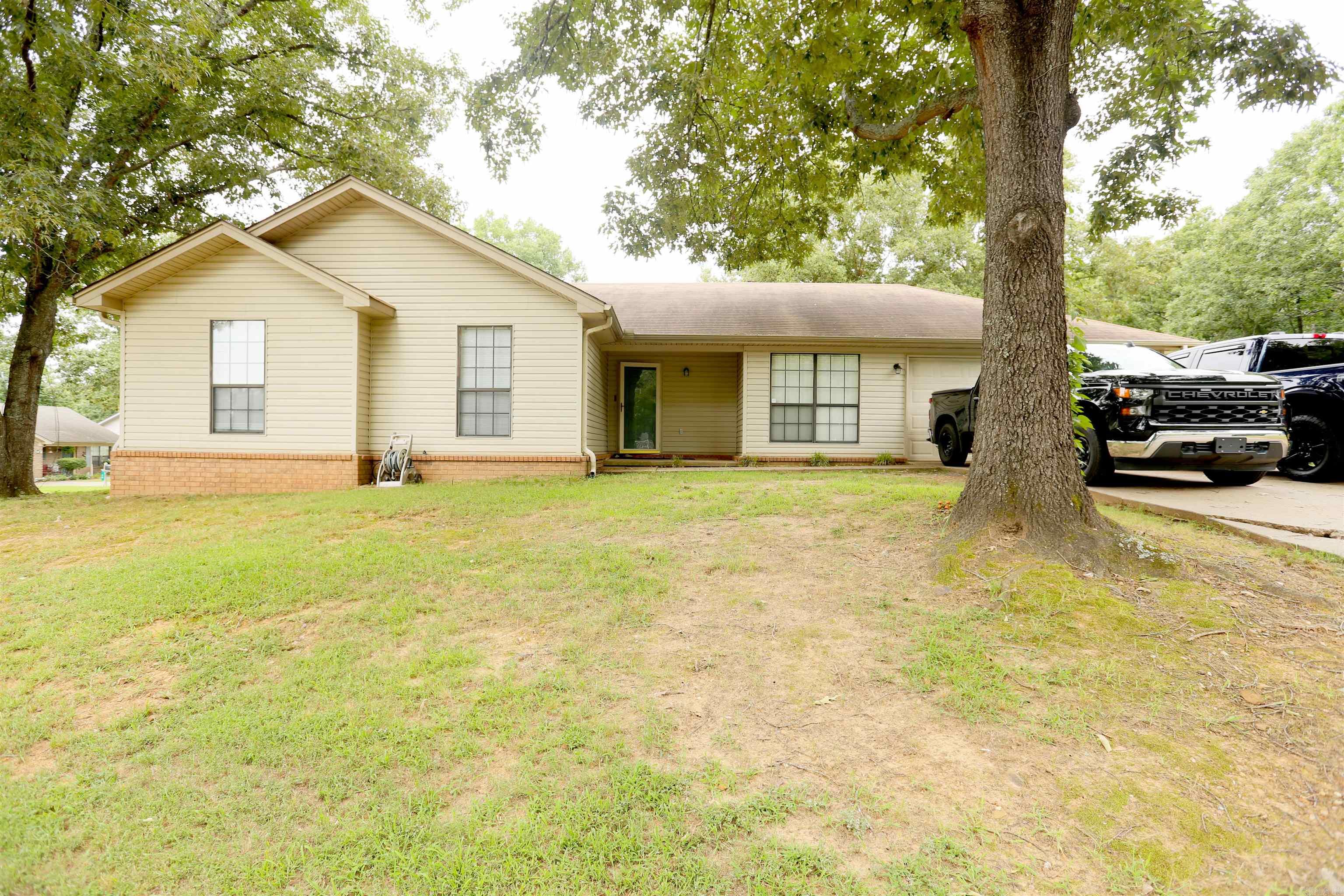 DEER CREEK - Residential