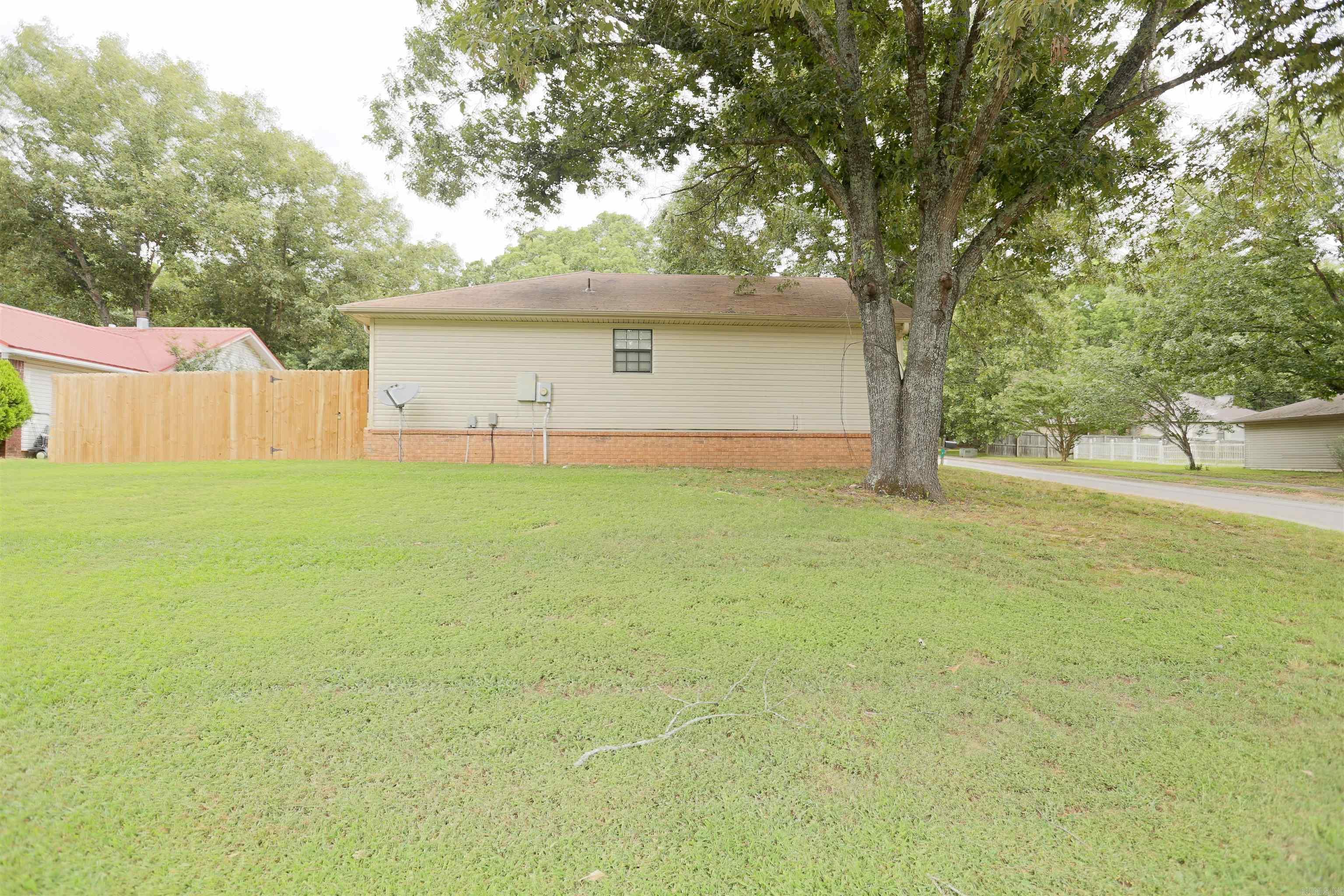 DEER CREEK - Residential