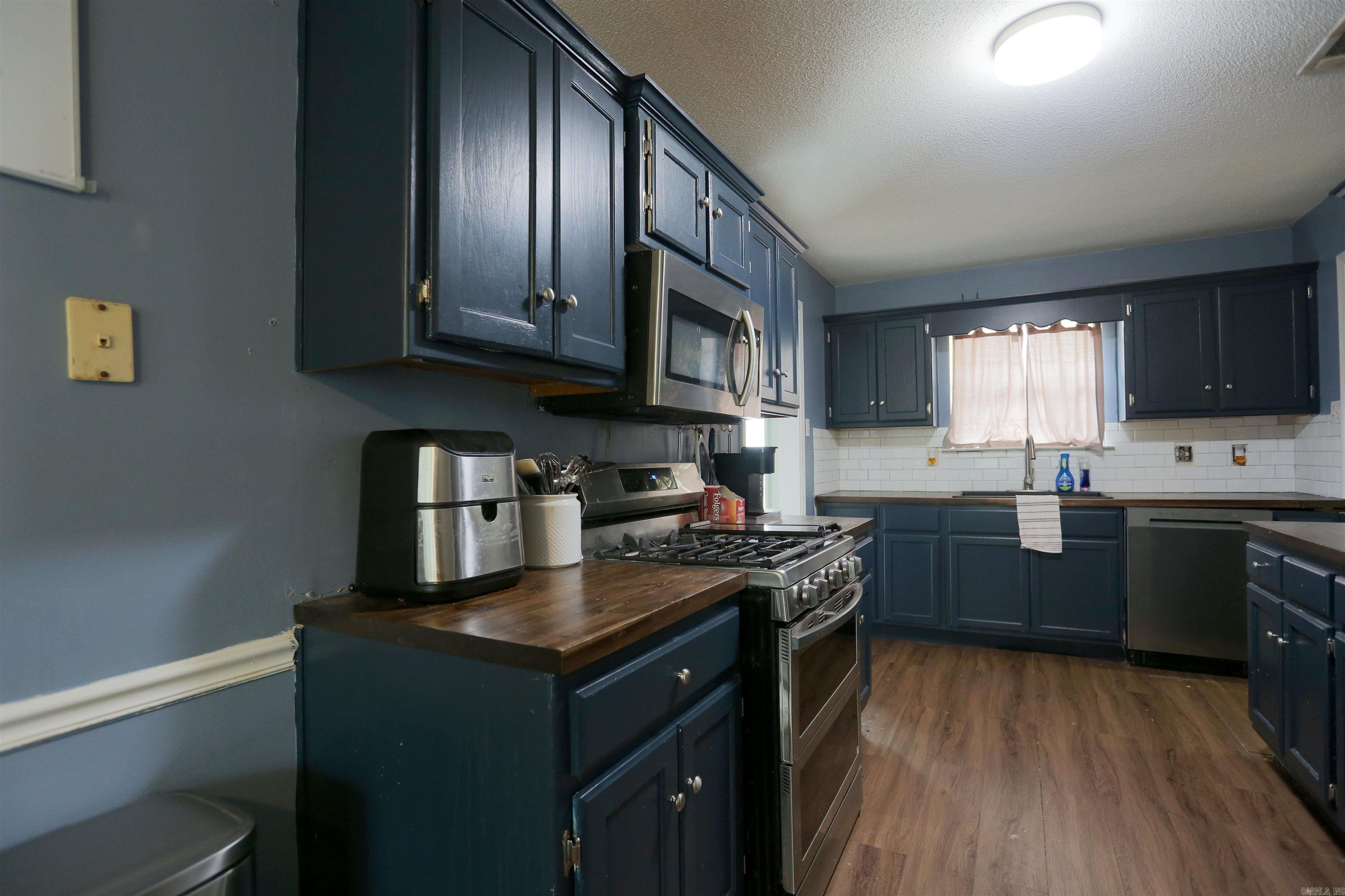 DEER CREEK - Residential