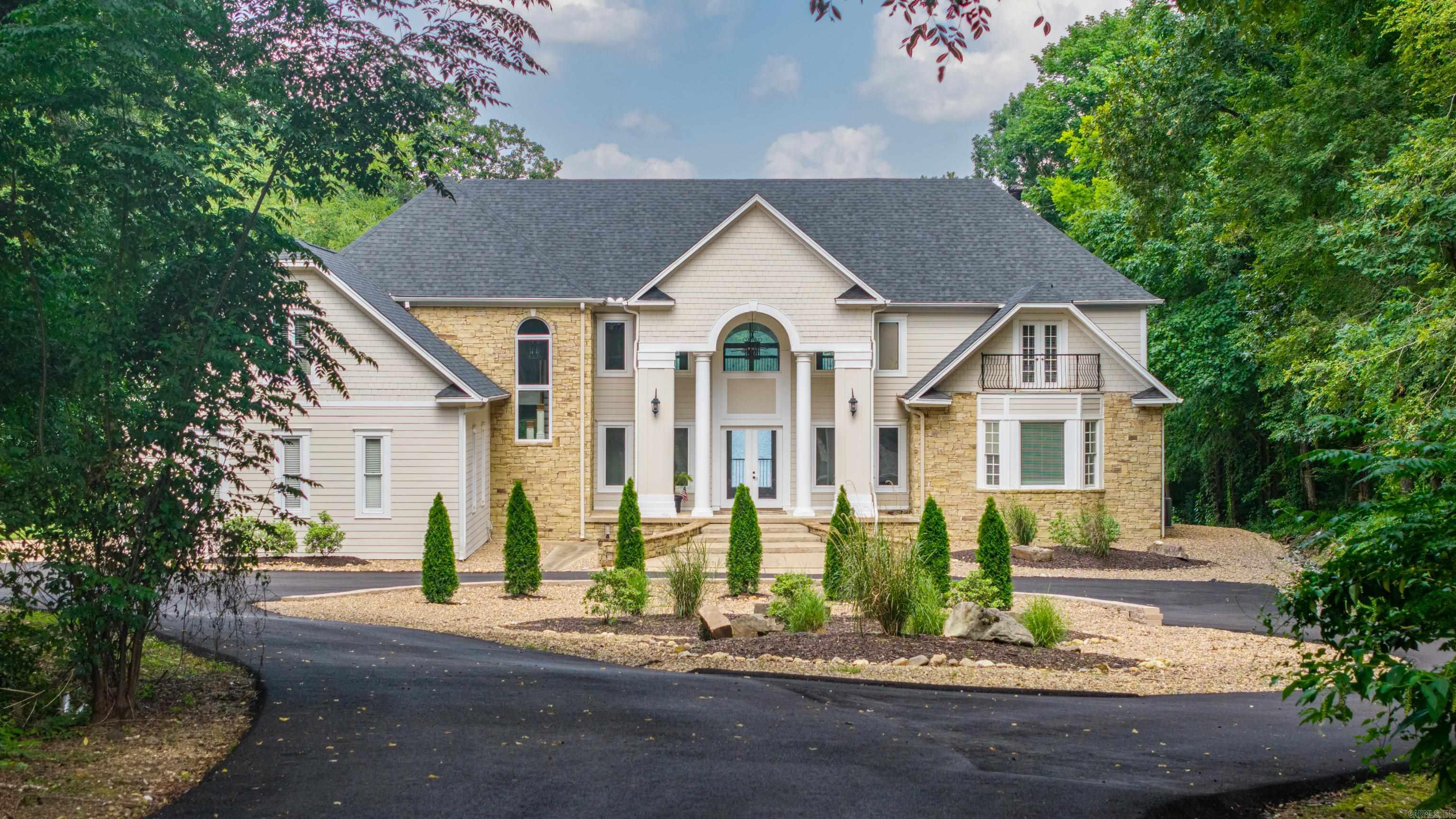 Quinns Lake Park - Residential