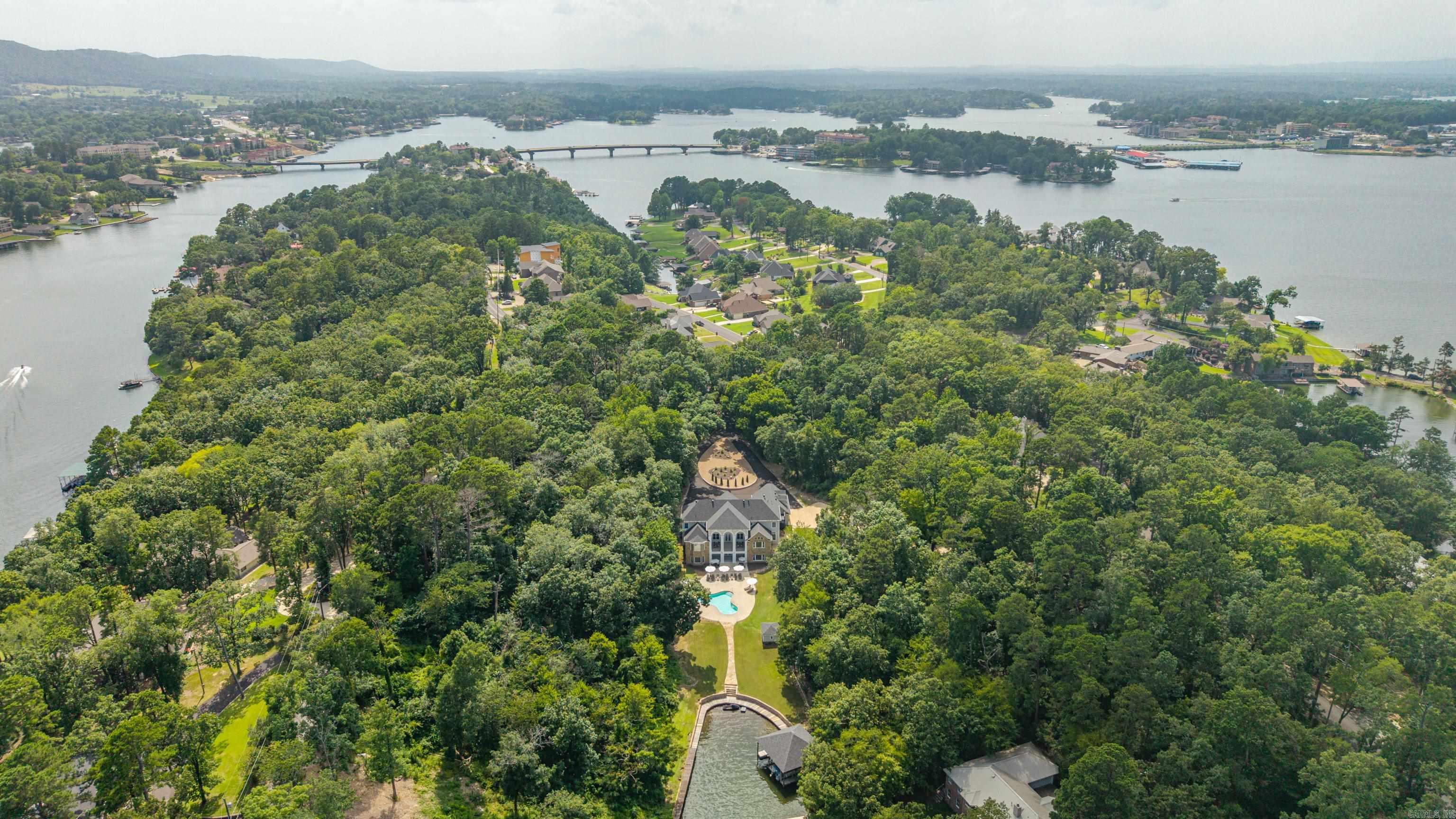 Quinns Lake Park - Residential