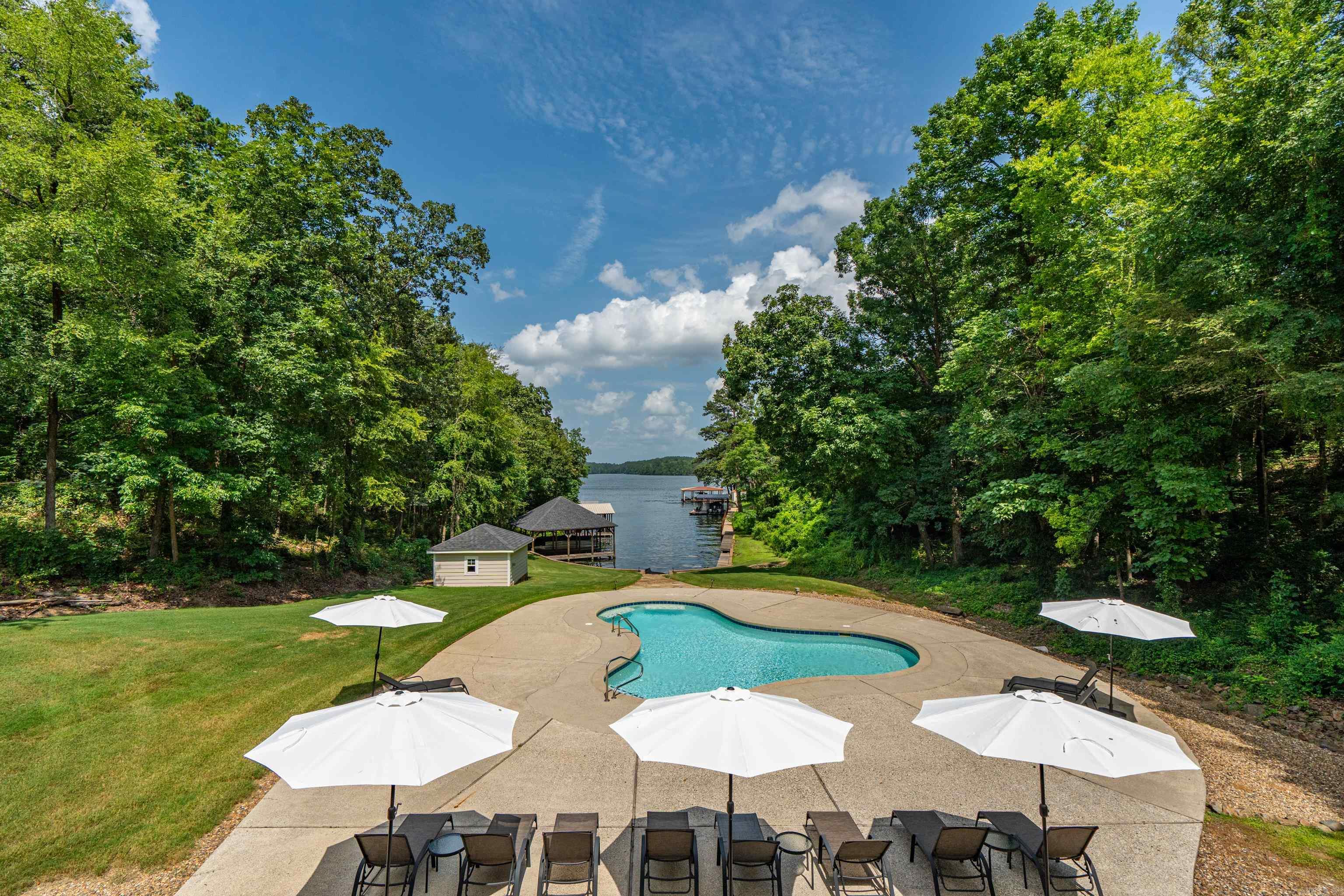 Quinns Lake Park - Residential