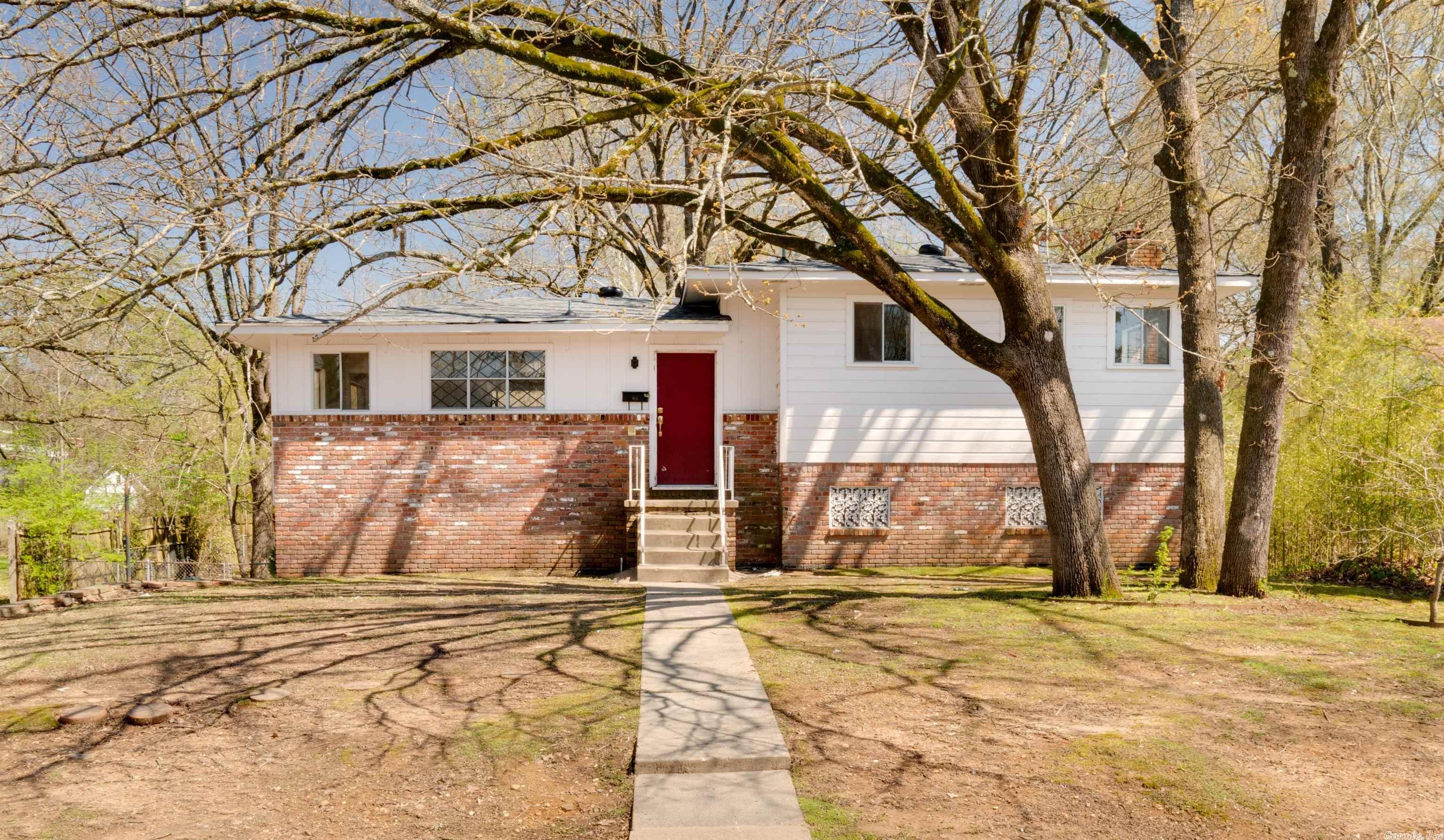 Briarwood - Residential