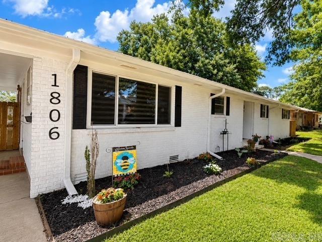 COKER HAMPTON - Residential