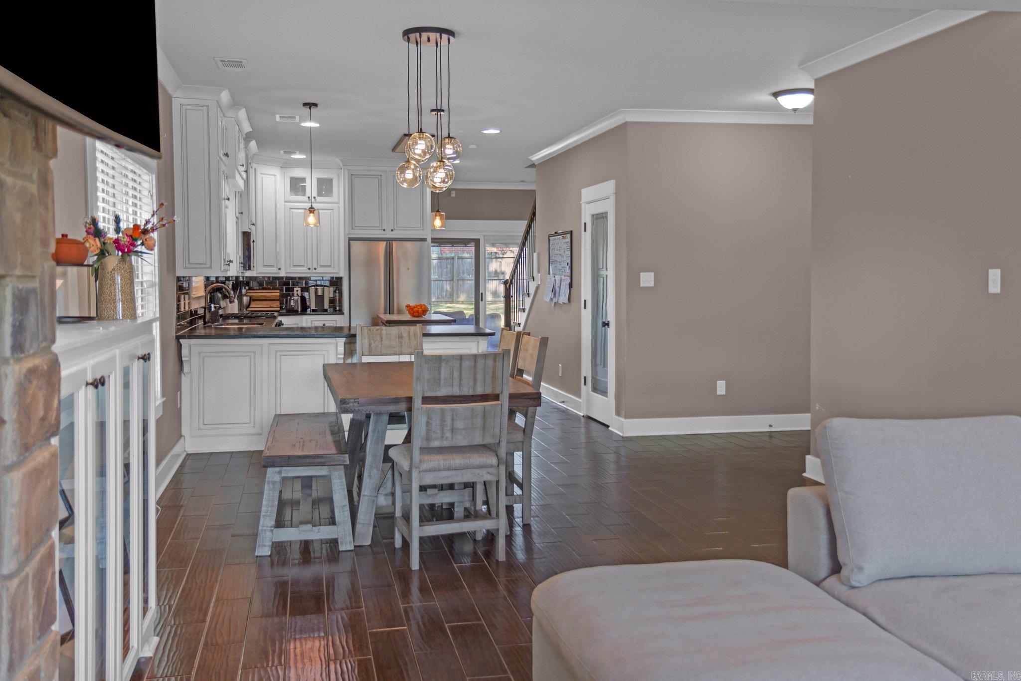 ANDRES PLACE - Residential