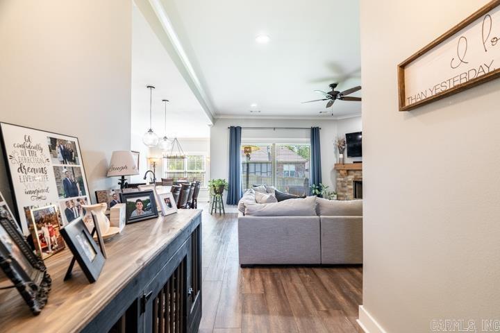 DAWSONS POINTE - Residential