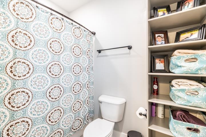 DAWSONS POINTE - Residential