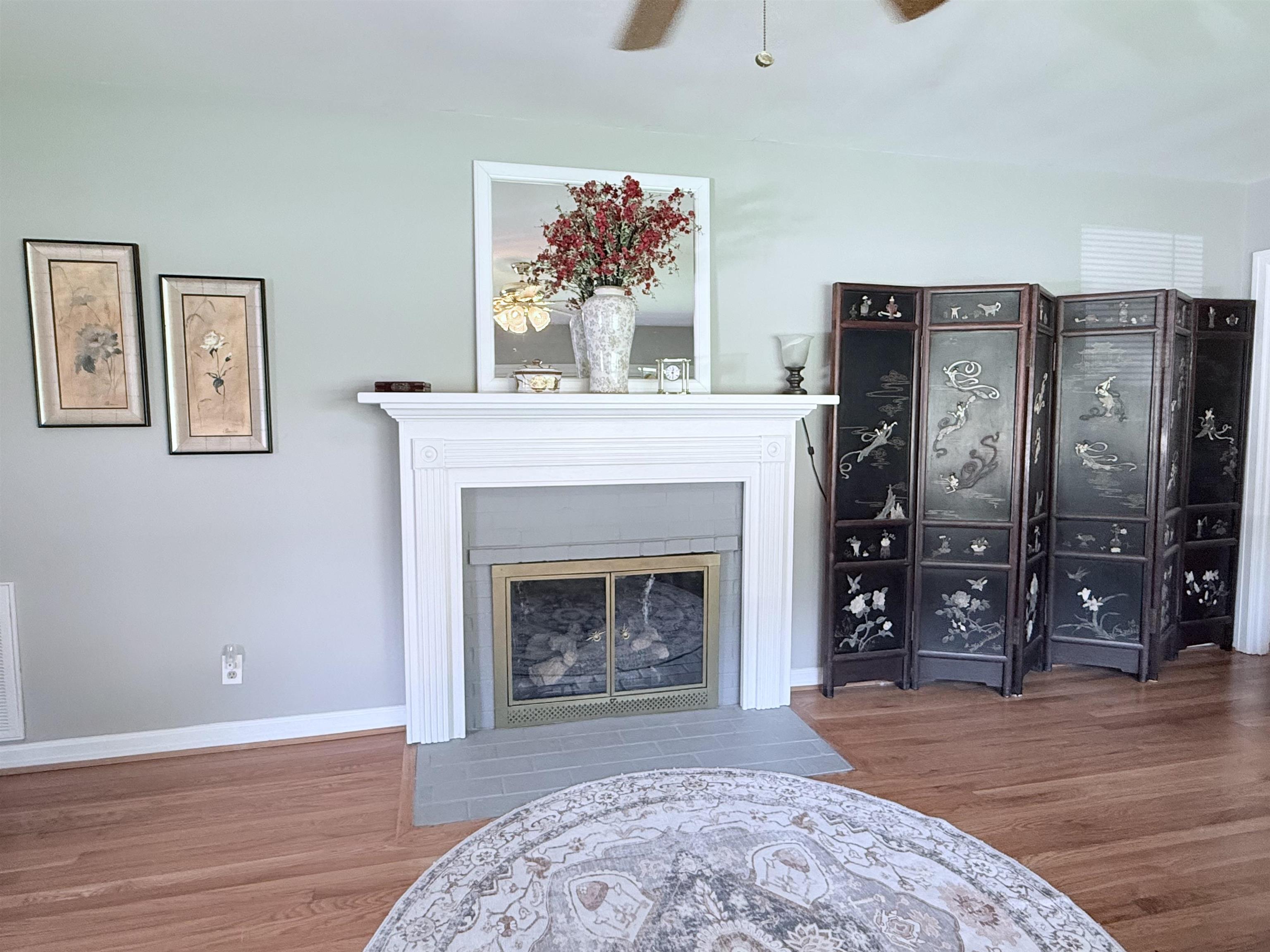 MAMMOTH SPRING ORIGINAL - Residential