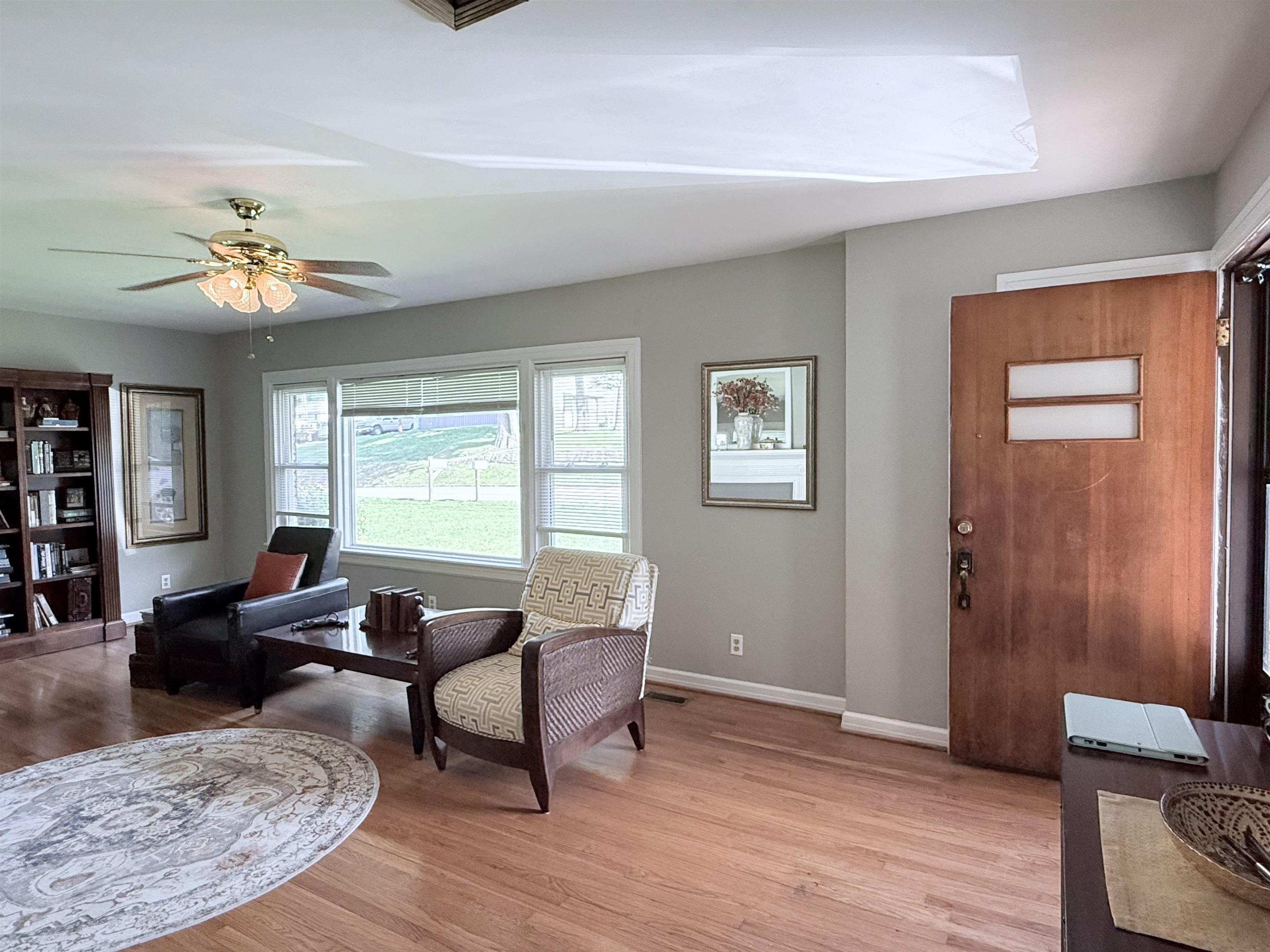 MAMMOTH SPRING ORIGINAL - Residential