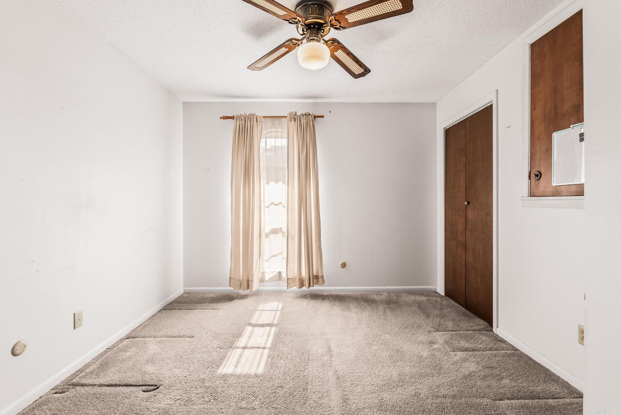 BROWN ADD TO JACK - Residential