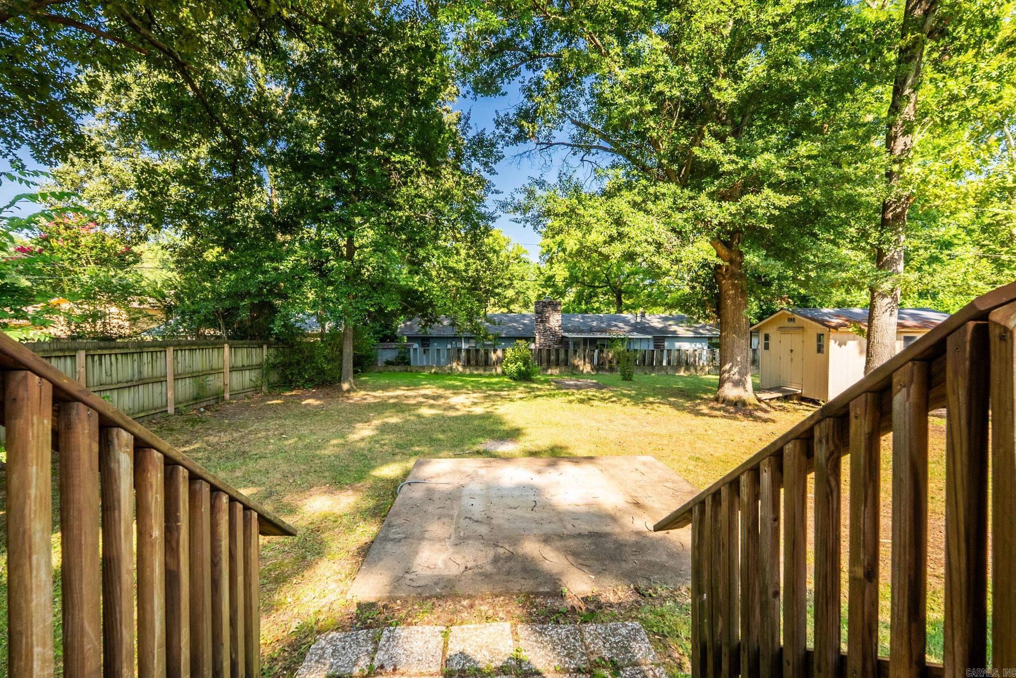 BROWN ADD TO JACK - Residential
