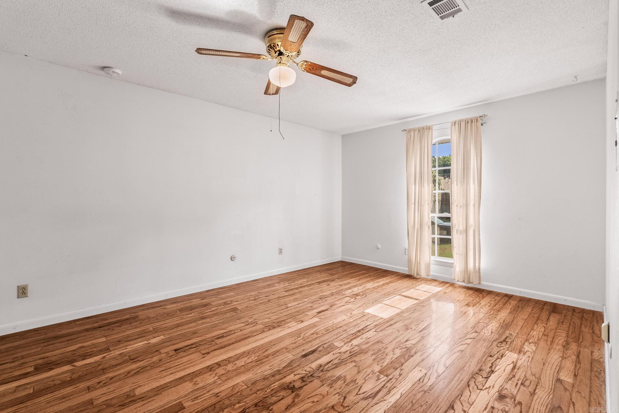 BROWN ADD TO JACK - Residential