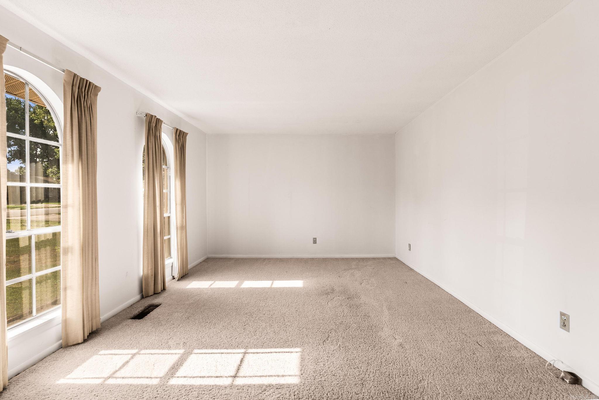 BROWN ADD TO JACK - Residential