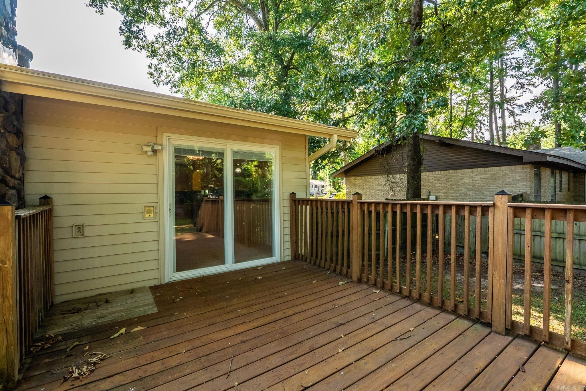 BROWN ADD TO JACK - Residential
