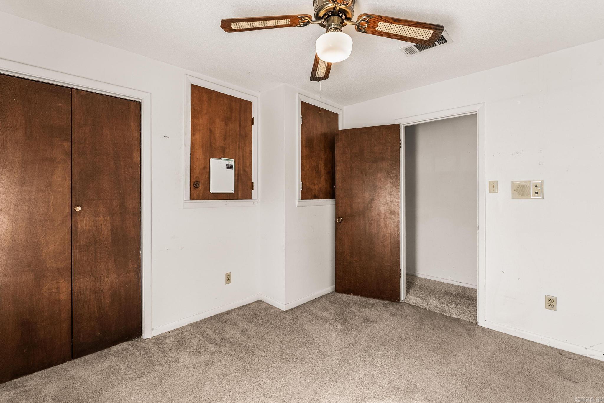 BROWN ADD TO JACK - Residential