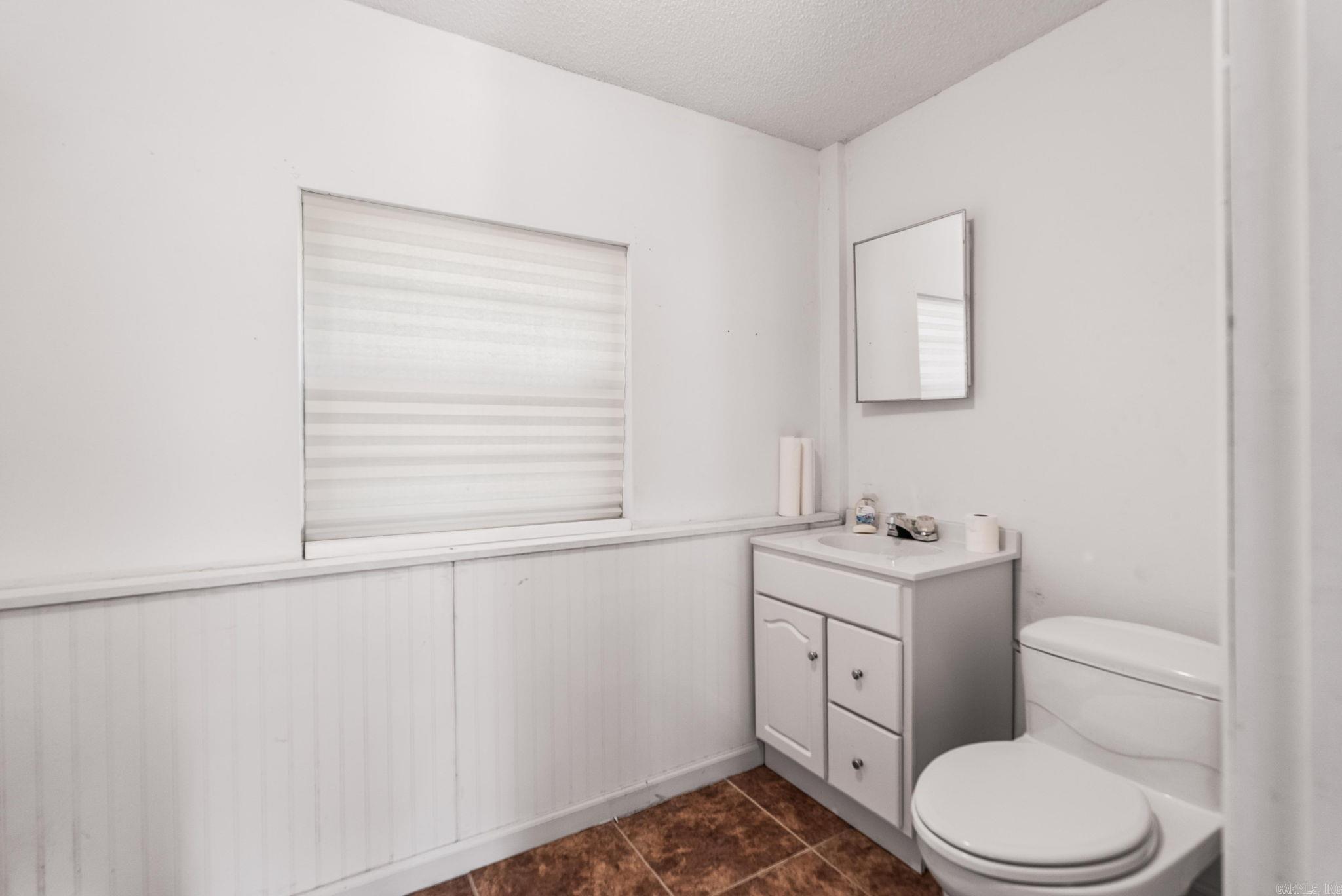 BROWN ADD TO JACK - Residential