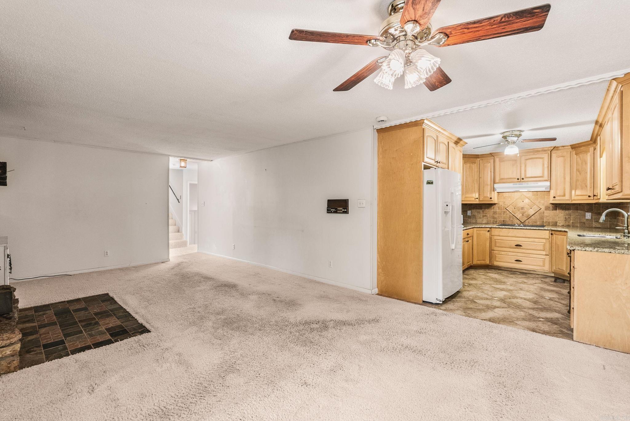 BROWN ADD TO JACK - Residential