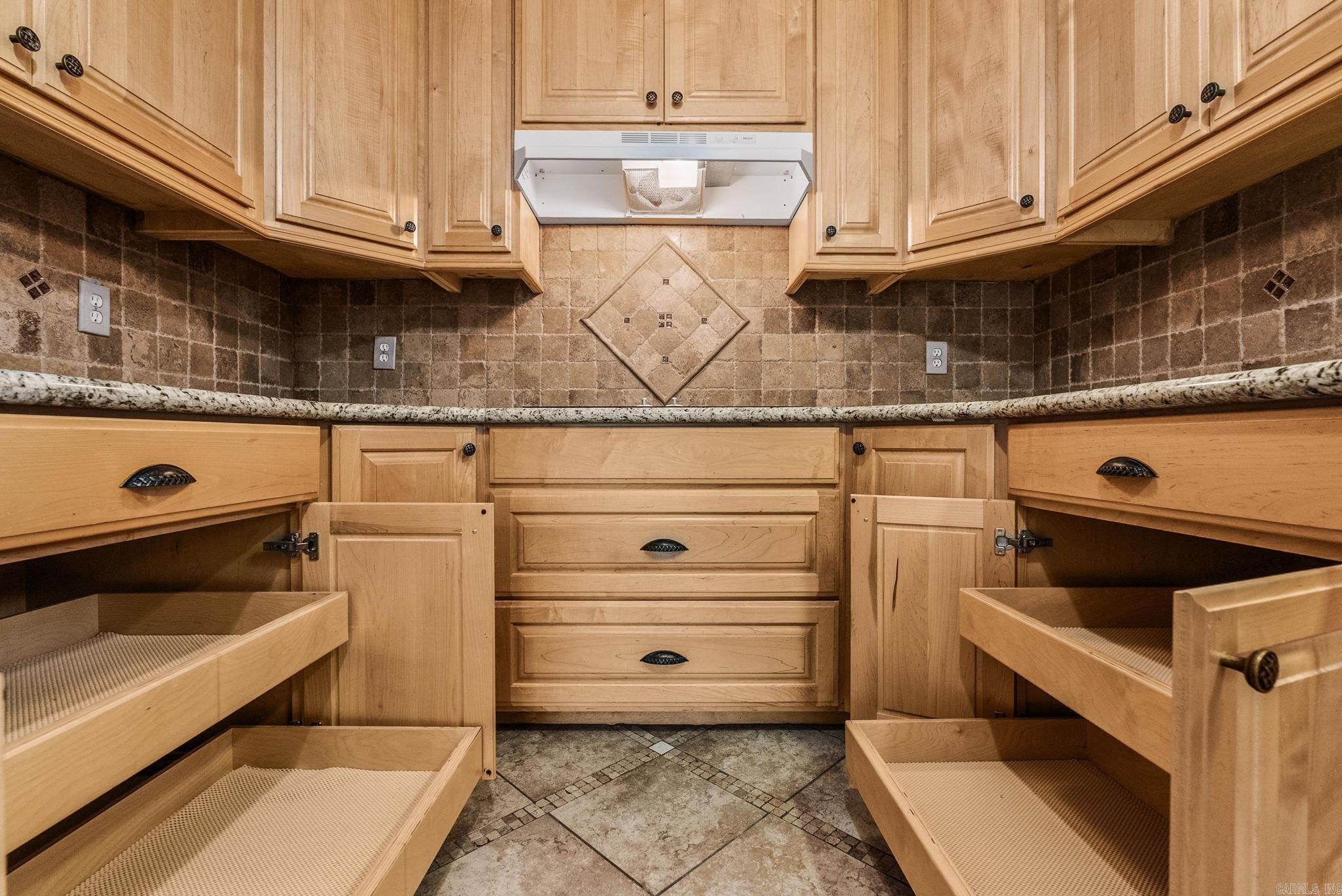 BROWN ADD TO JACK - Residential