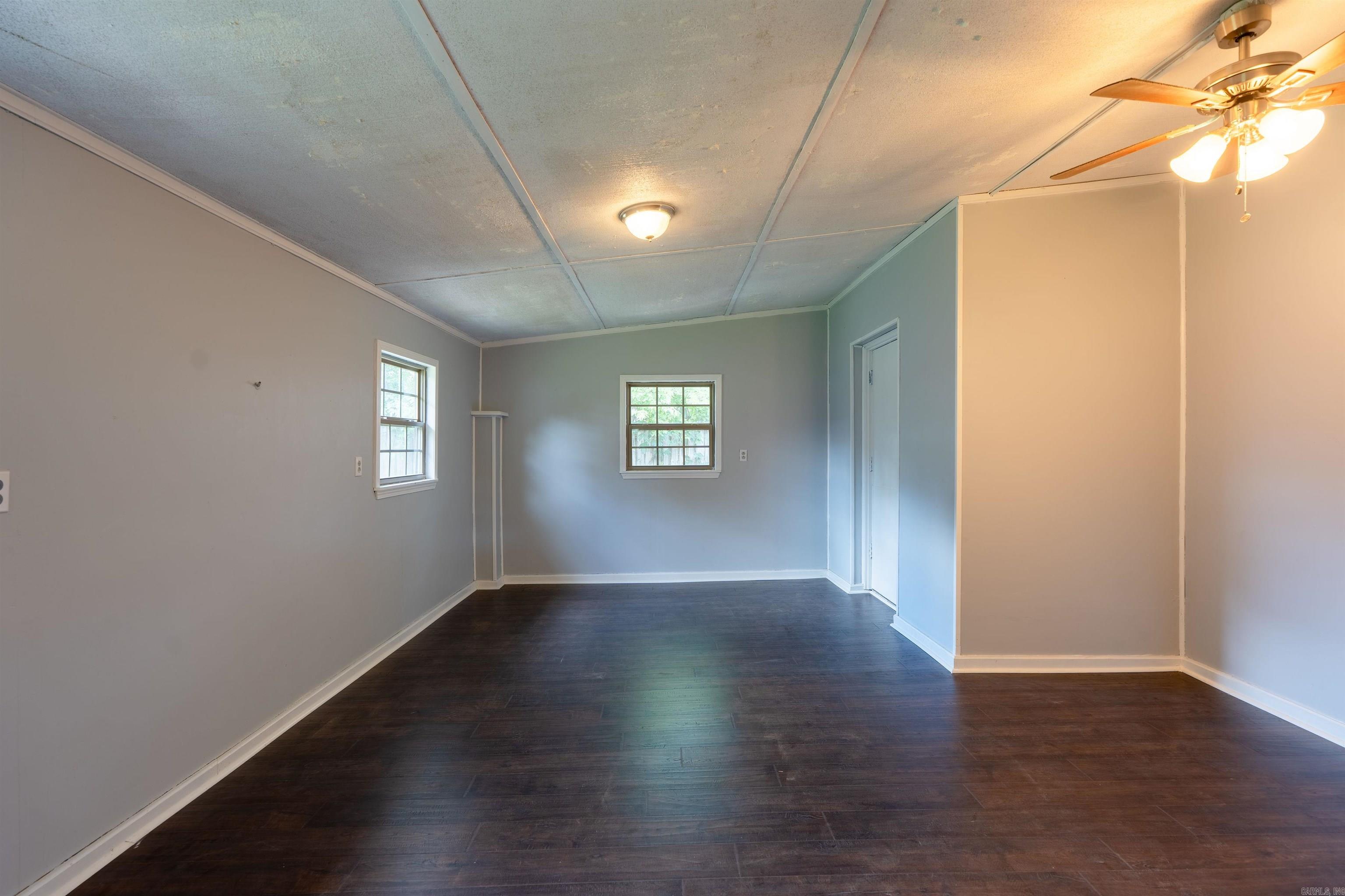 LAMBERT TERRACE - Residential
