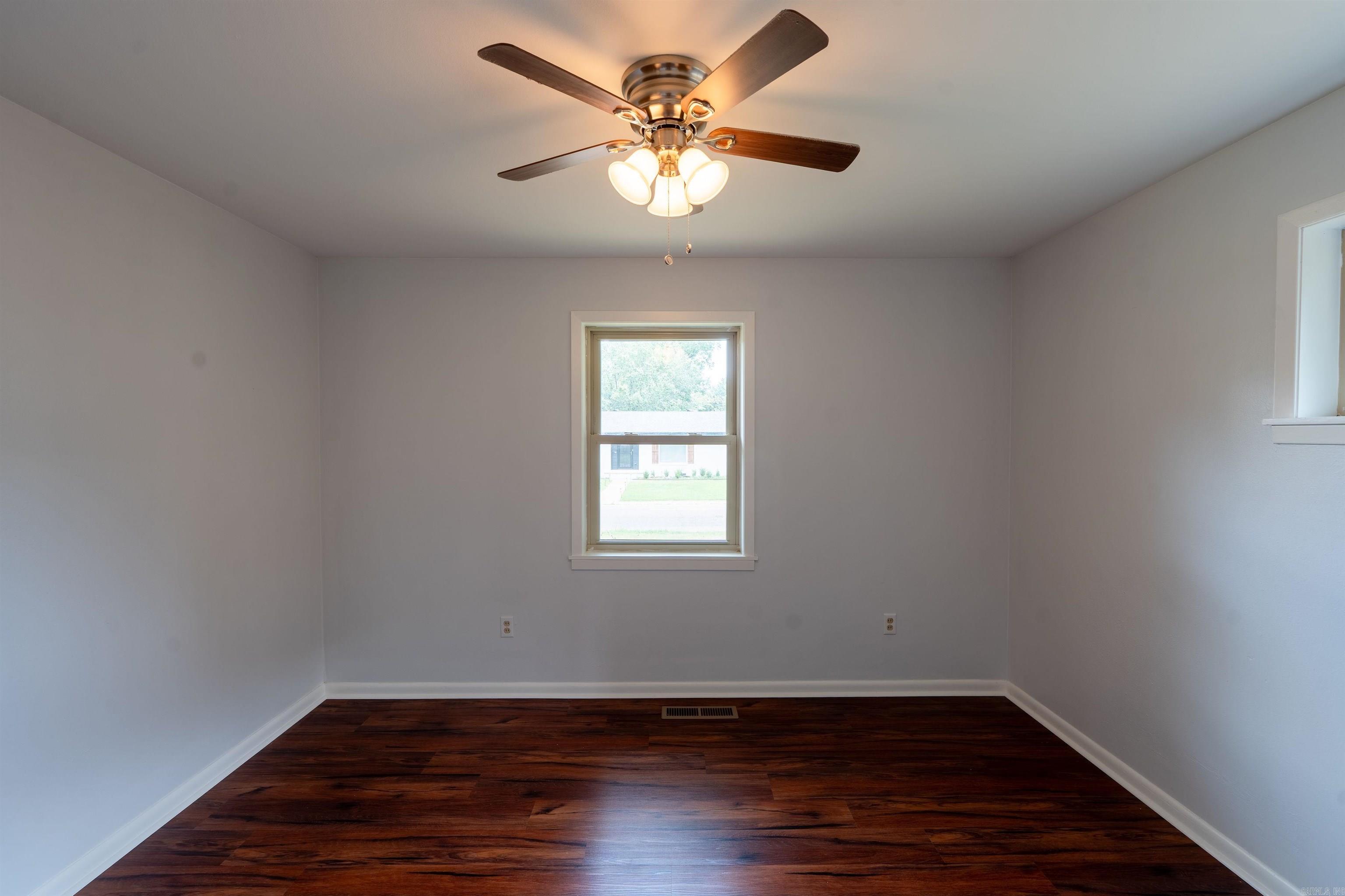 LAMBERT TERRACE - Residential