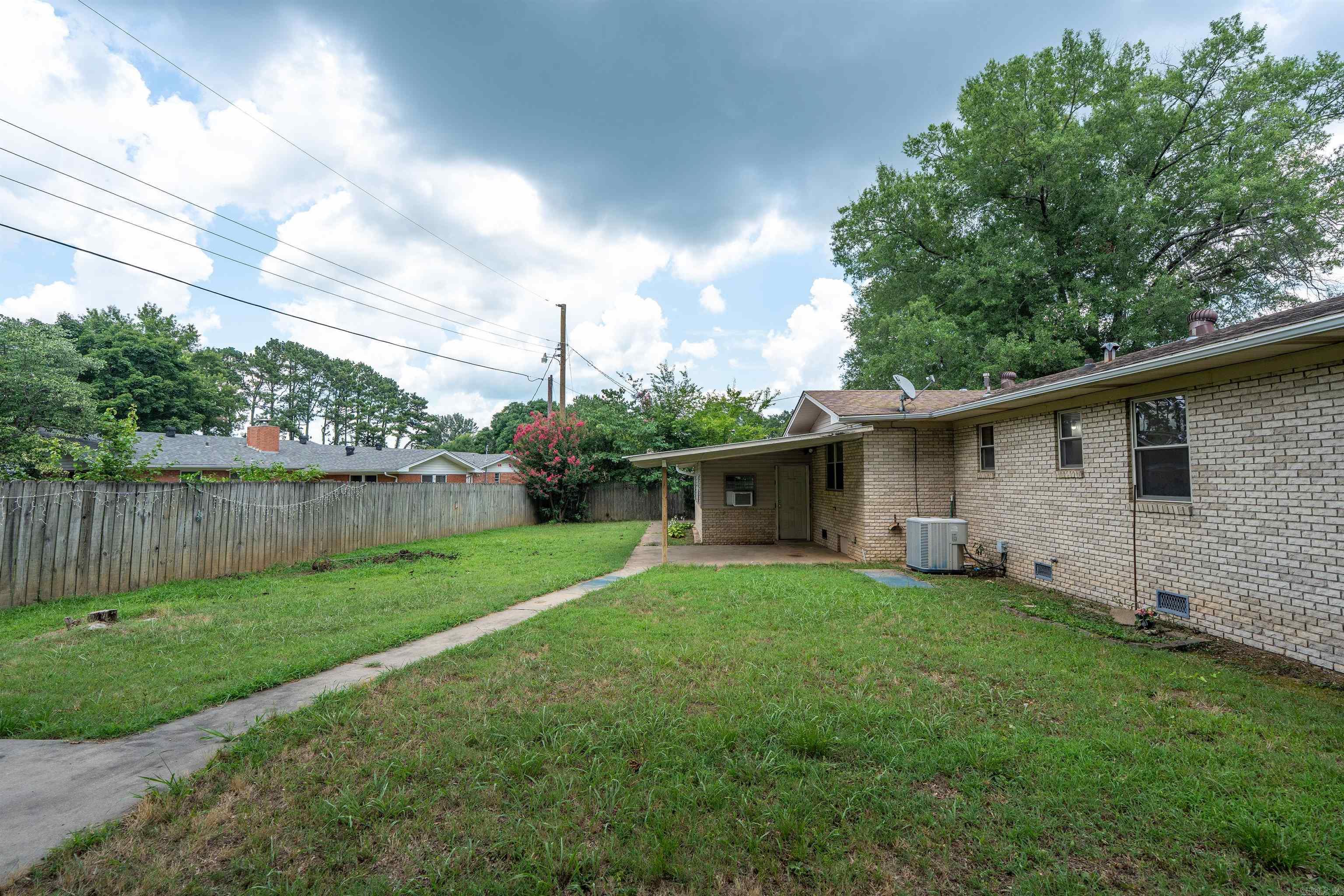 LAMBERT TERRACE - Residential