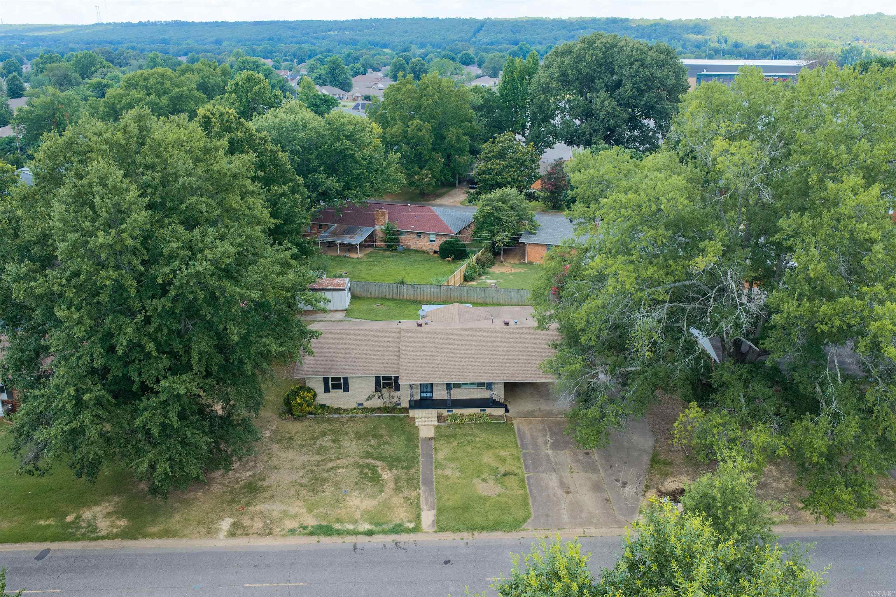 LAMBERT TERRACE - Residential