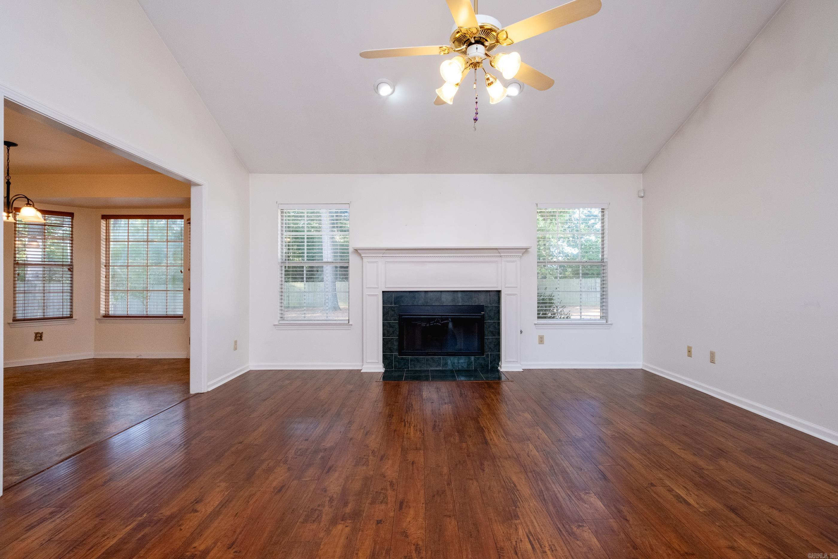 OTTER CREEK COMMUNITY - Residential