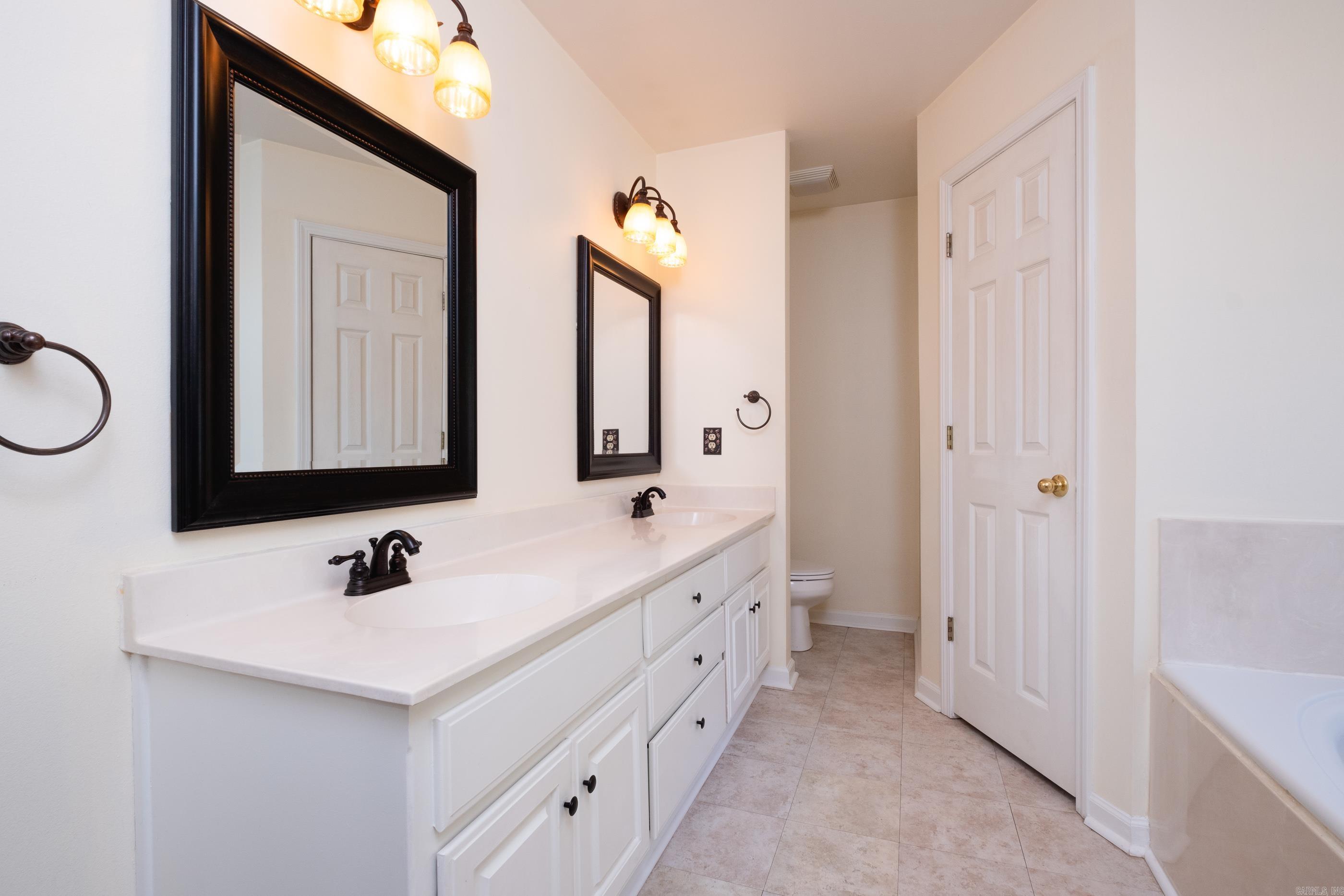 OTTER CREEK COMMUNITY - Residential