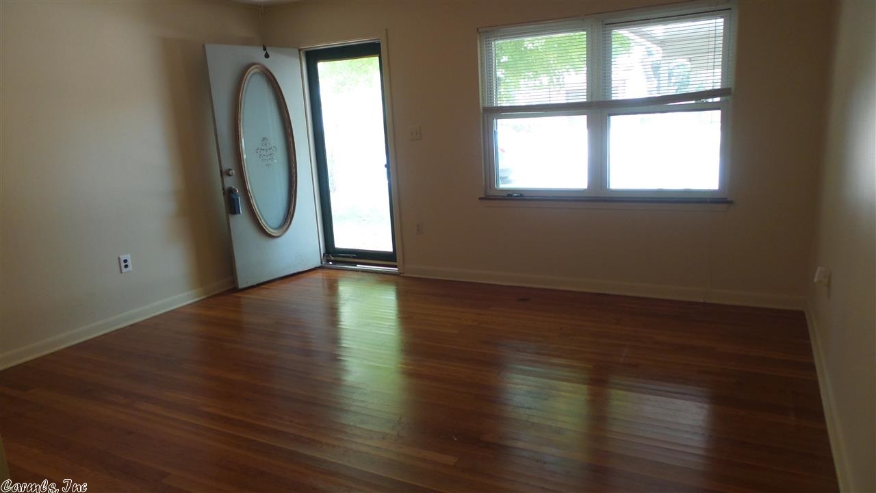 R Dobbs - Residential