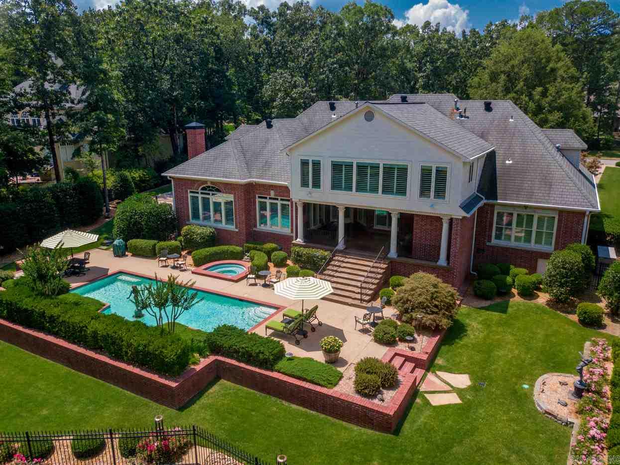 CHENAL VALLEY FONTENAY CIRCLE - Residential
