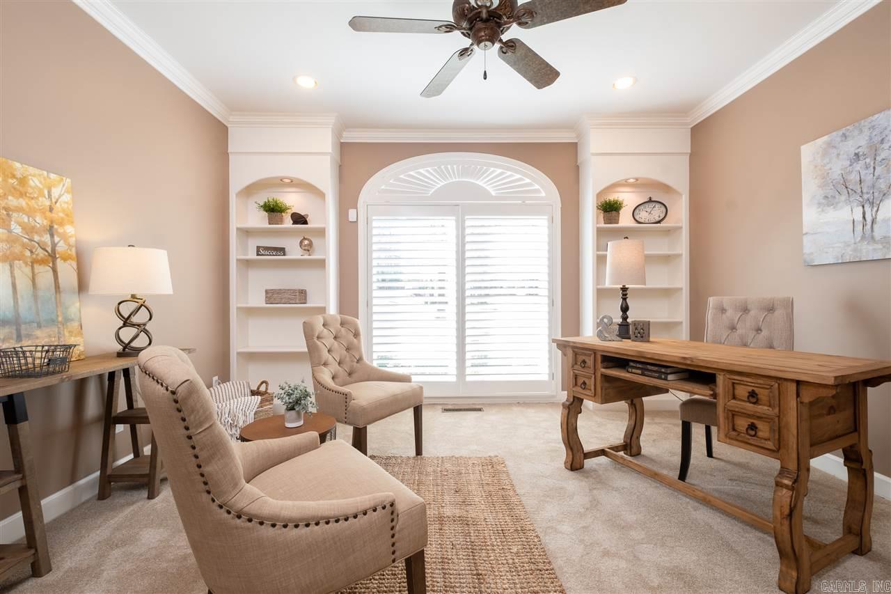 CHENAL VALLEY FONTENAY CIRCLE - Residential