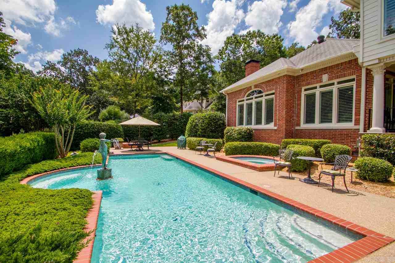 CHENAL VALLEY FONTENAY CIRCLE - Residential
