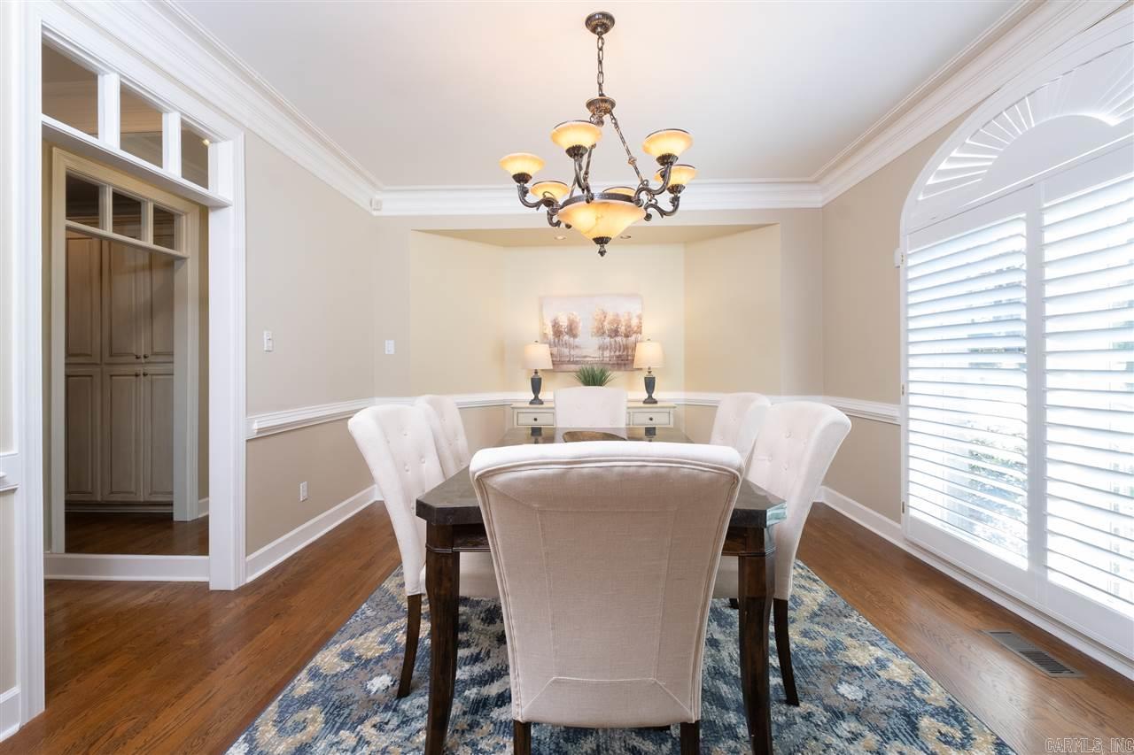 CHENAL VALLEY FONTENAY CIRCLE - Residential